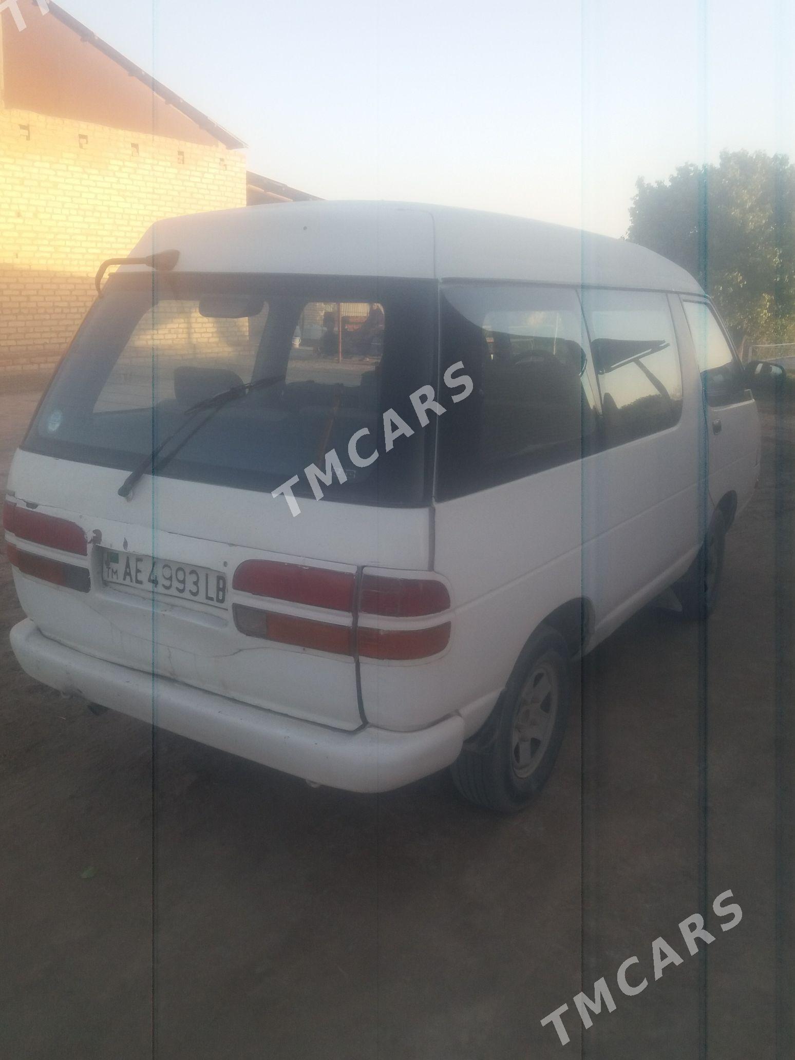 Toyota Town Ace 1993 - 30 000 TMT - Сакар - img 4