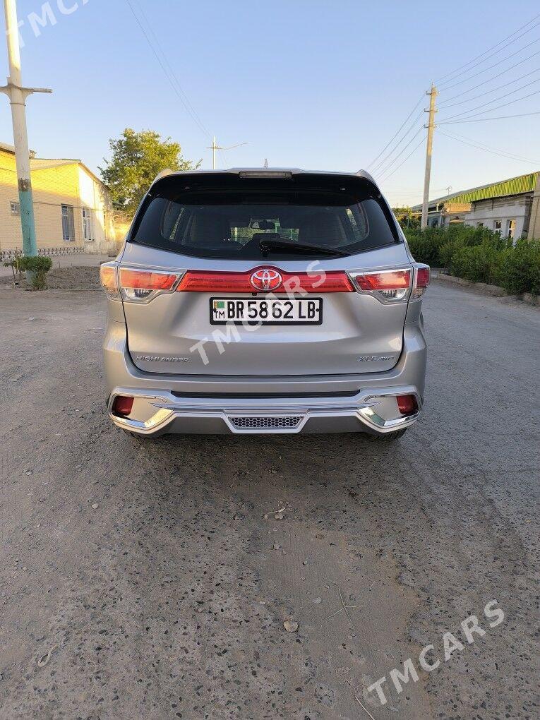 Toyota Highlander 2016 - 470 000 TMT - Туркменабат - img 7
