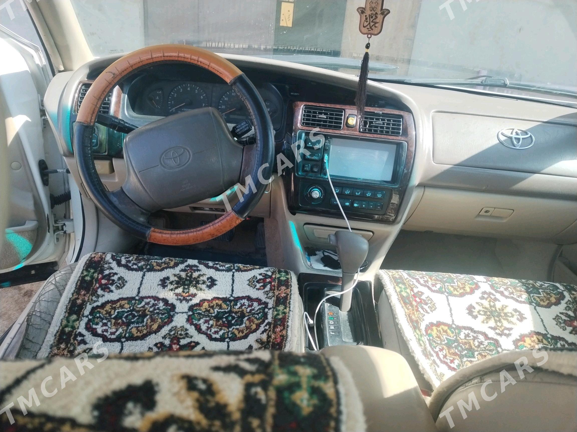 Toyota Avalon 1998 - 130 000 TMT - Акдепе - img 5
