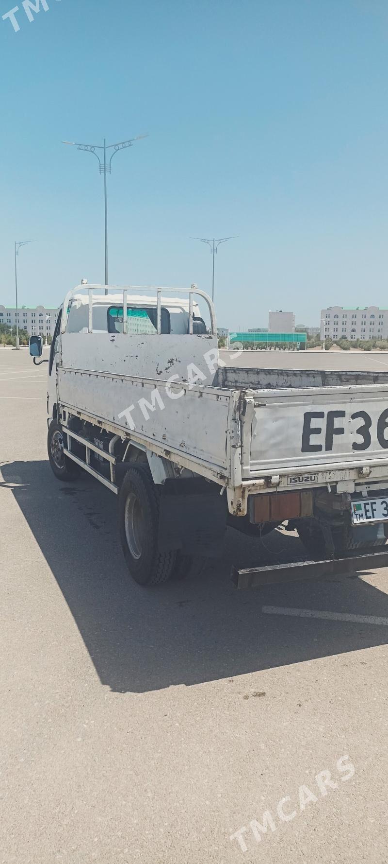 Isuzu Elf 2012 - 170 000 TMT - Ашхабад - img 3