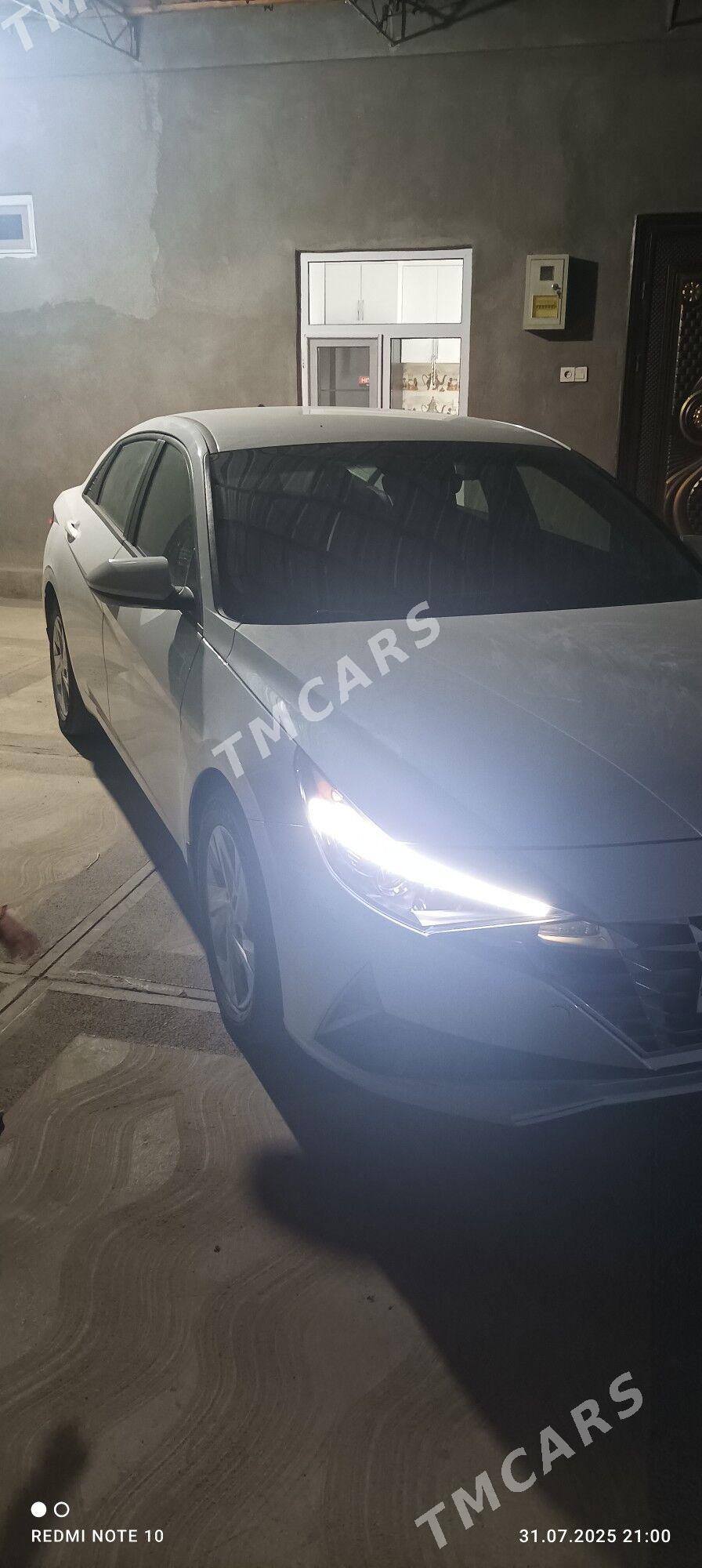 Hyundai Elantra 2021 - 252 000 TMT - Parahat 7 - img 6