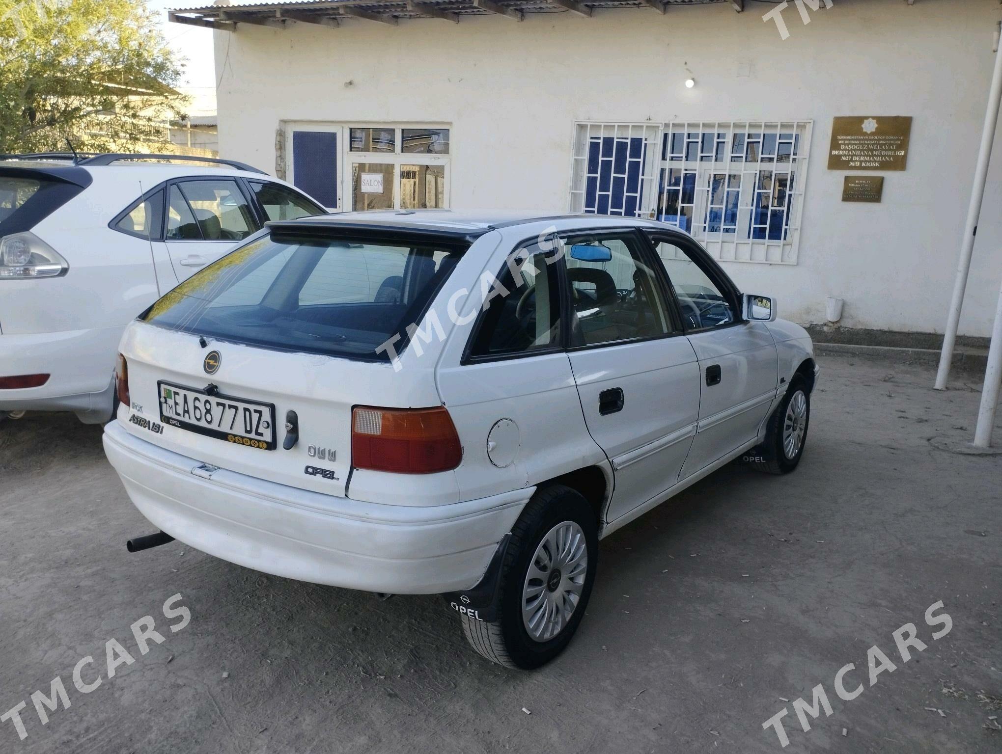 Opel Astra 1993 - 40 000 TMT - Köneürgenç - img 4