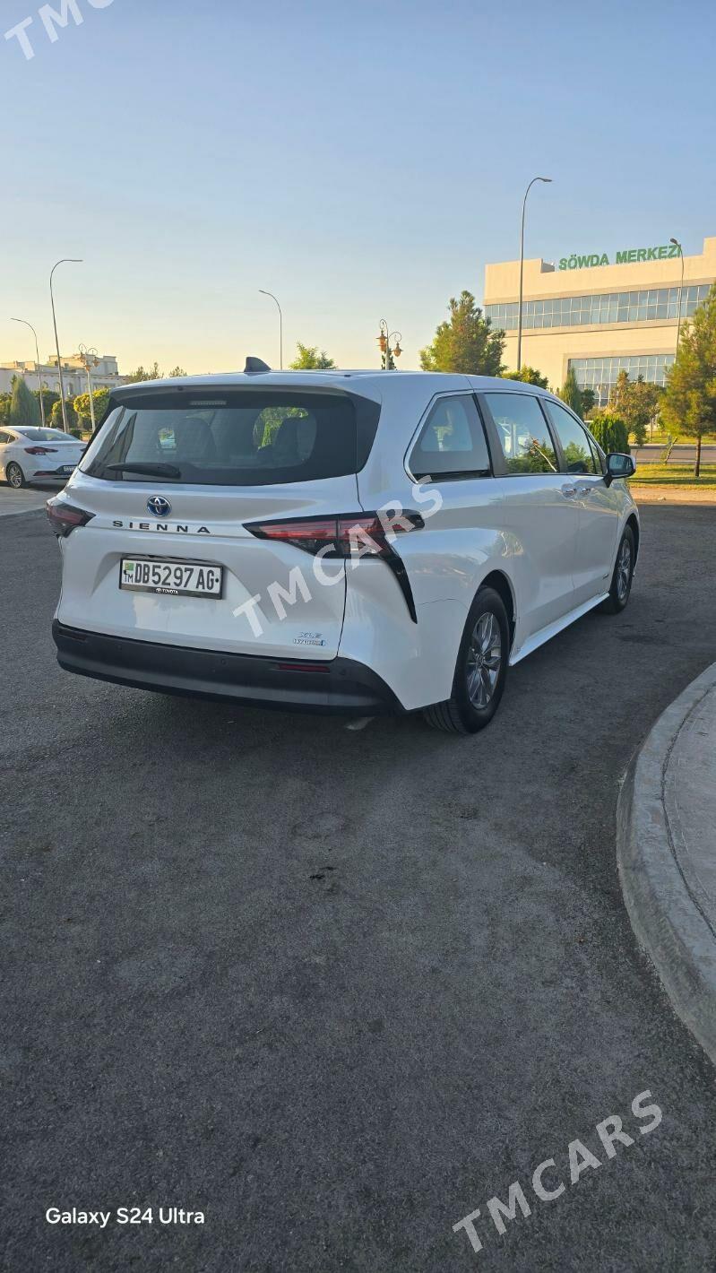 Toyota Sienna 2021 - 460 000 TMT - Täze zaman - img 4