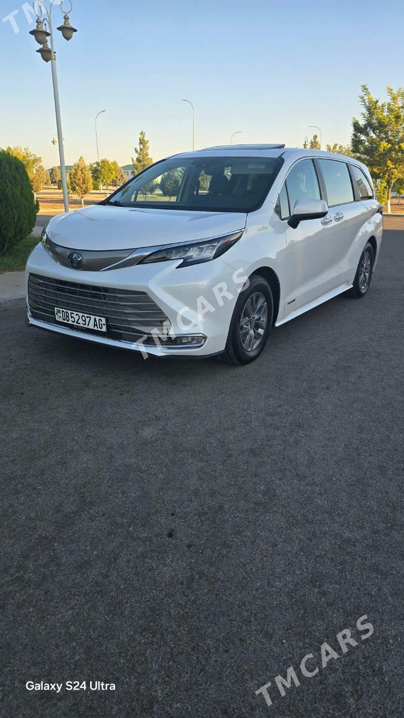 Toyota Sienna 2021 - 460 000 TMT - Täze zaman - img 2