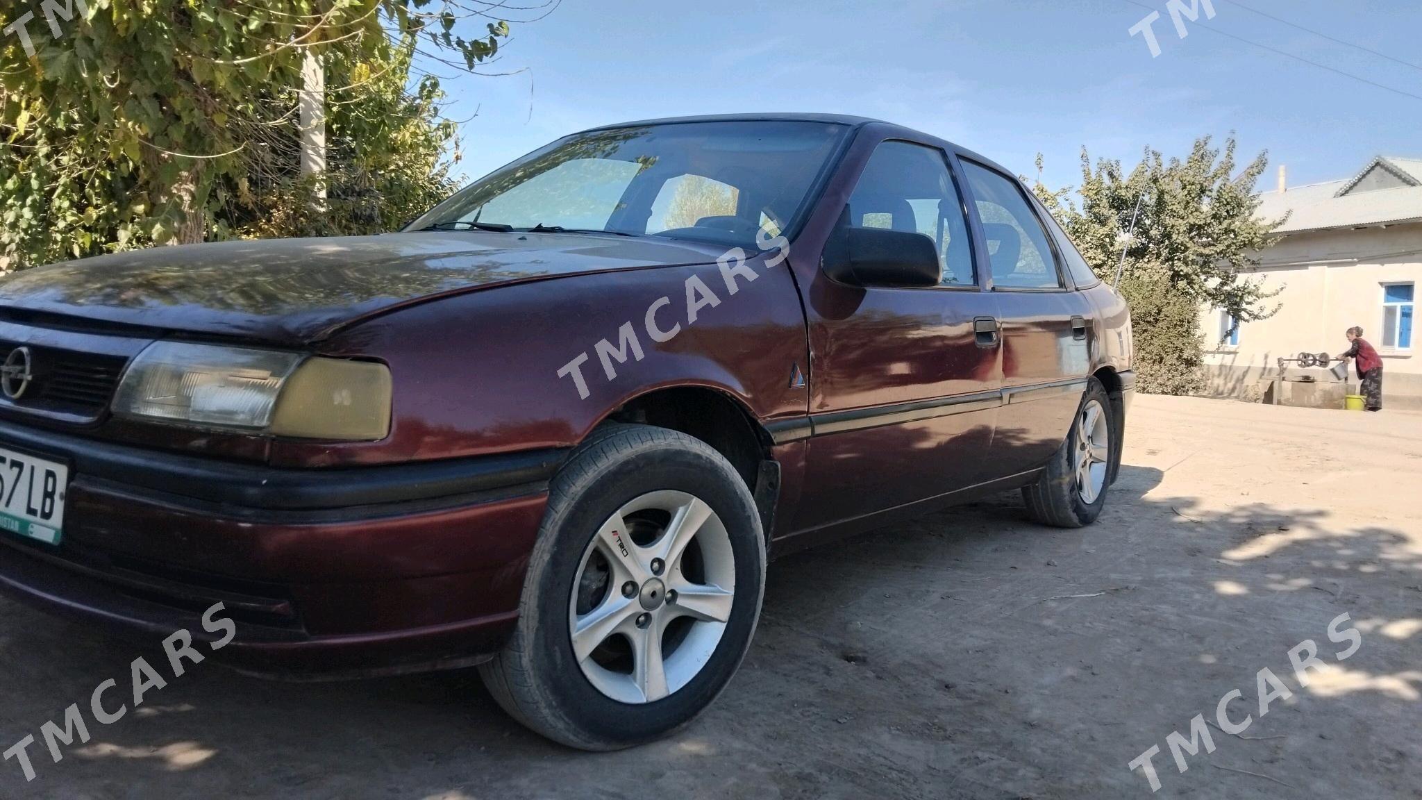 Opel Vectra 1993 - 22 000 TMT - Halaç - img 2