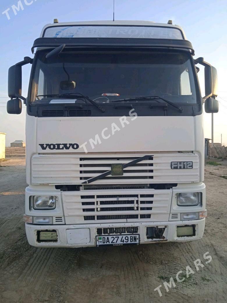 Volvo FH12 1995 - 640 000 TMT - Etrek - img 3