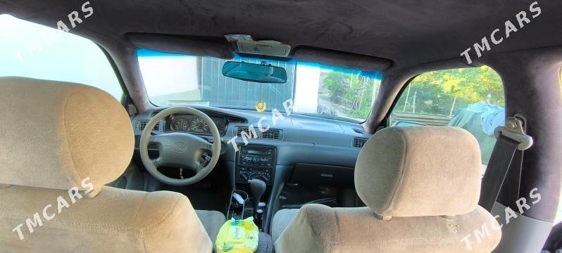 Toyota Camry 1998 - 115 000 TMT - Türkmenbaşy etr. - img 2