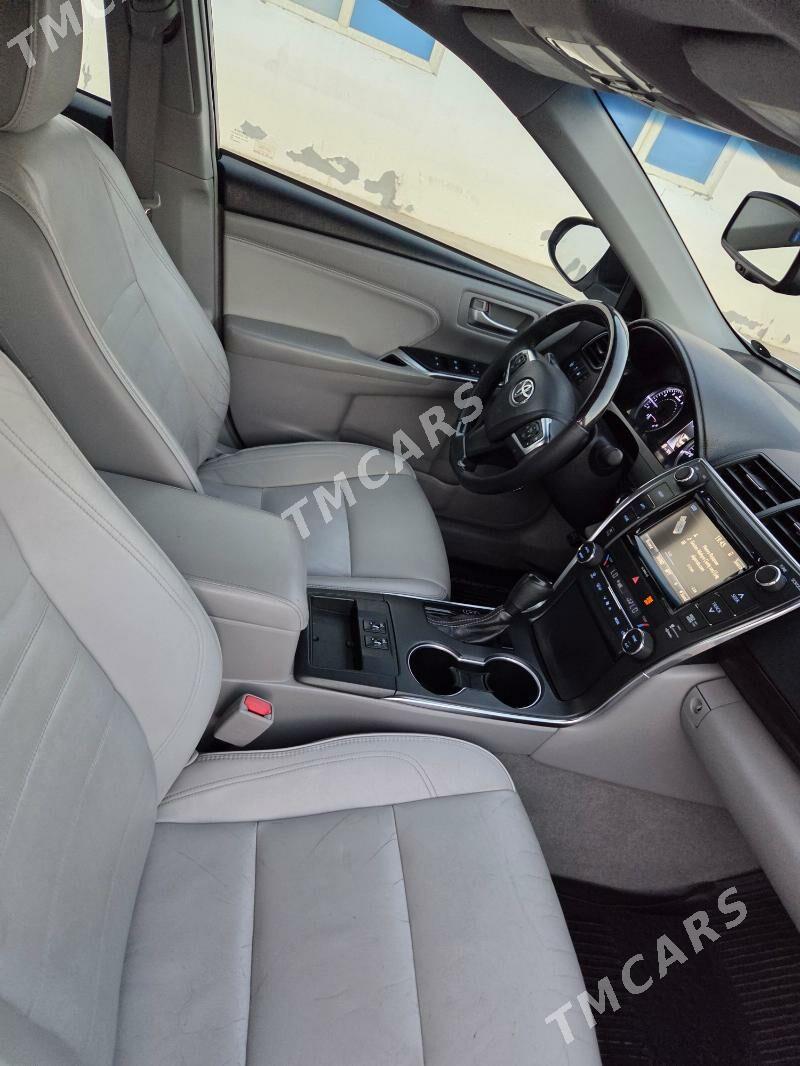 Toyota Camry 2017 - 390 000 TMT - Aşgabat - img 8