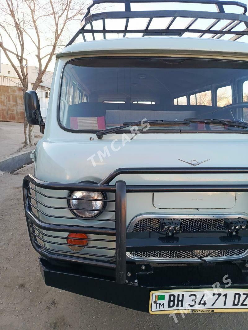 UAZ 2206 2000 - 80 000 TMT - Дашогуз - img 4