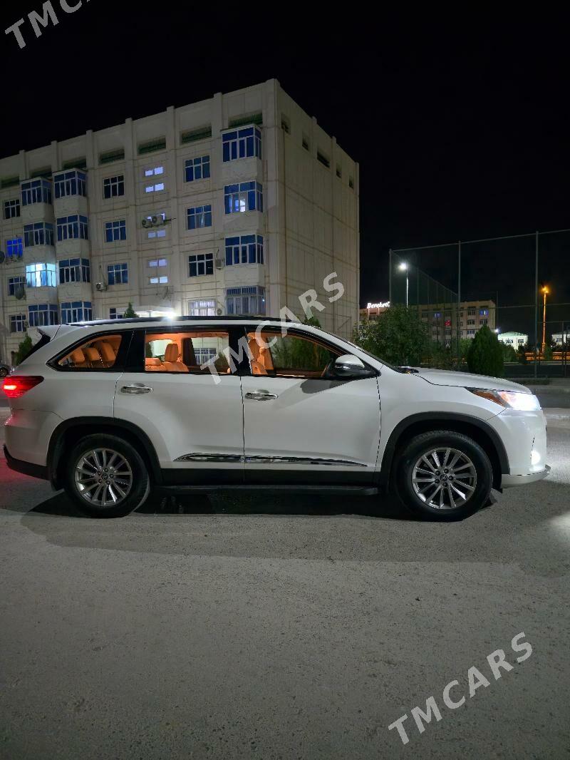 Toyota Highlander 2019 - 540 000 TMT - Türkmenabat - img 4