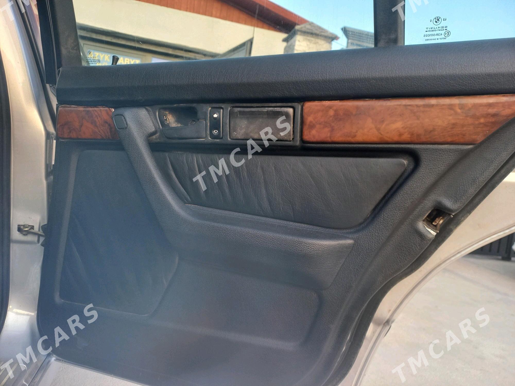 BMW 525 1994 - 70 000 TMT - Балканабат - img 5