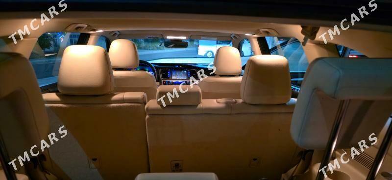 Toyota Highlander 2019 - 540 000 TMT - Türkmenabat - img 8