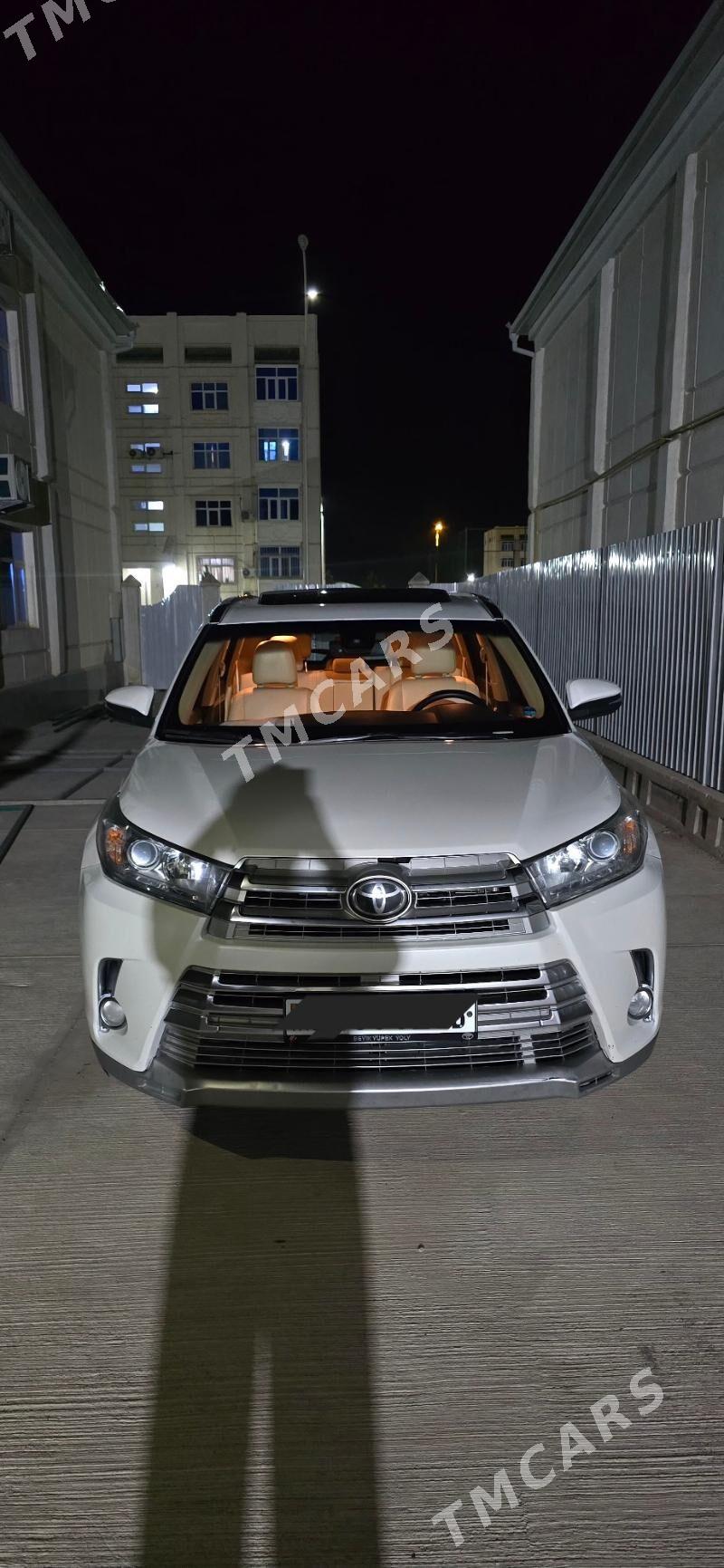 Toyota Highlander 2019 - 540 000 TMT - Türkmenabat - img 6