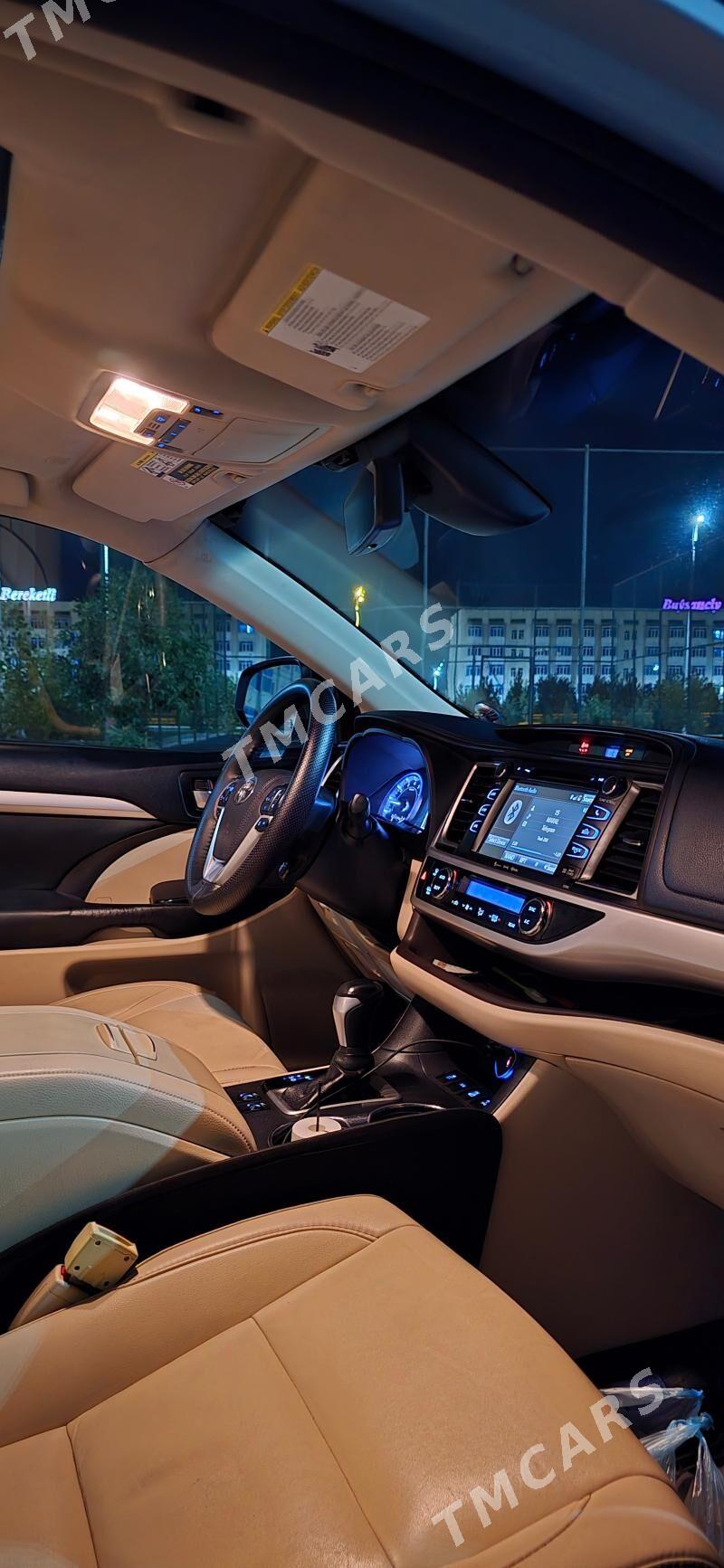 Toyota Highlander 2019 - 540 000 TMT - Türkmenabat - img 7