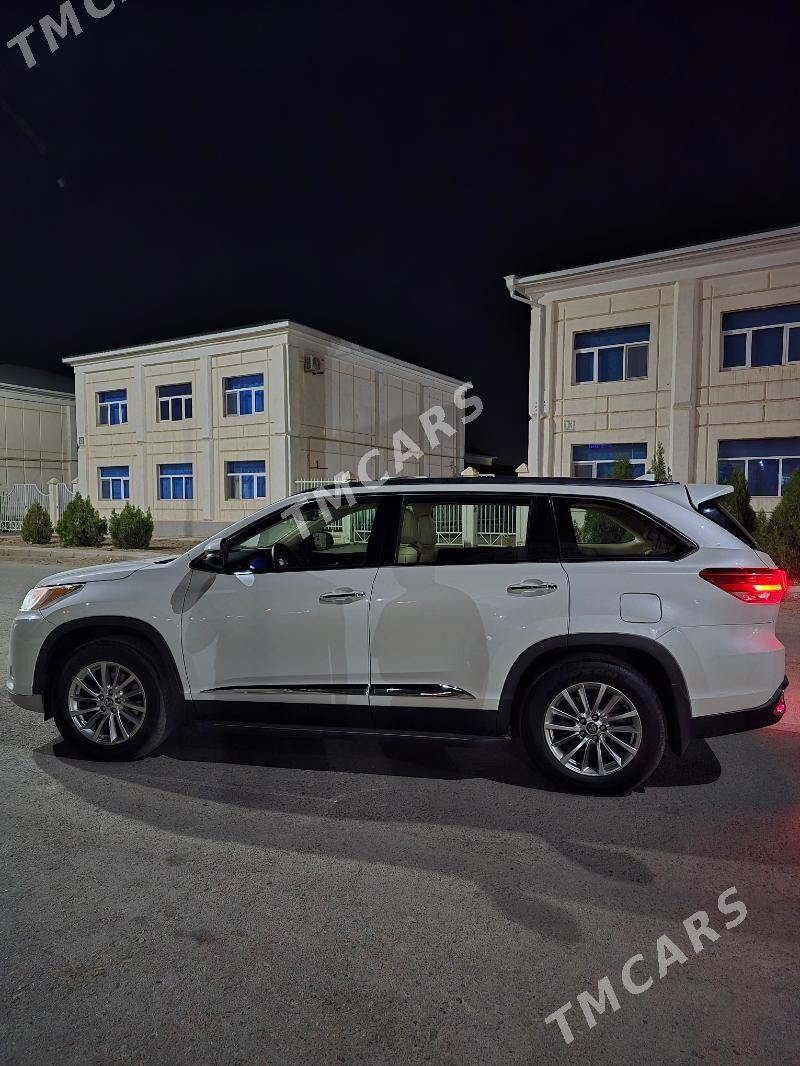 Toyota Highlander 2019 - 540 000 TMT - Türkmenabat - img 5