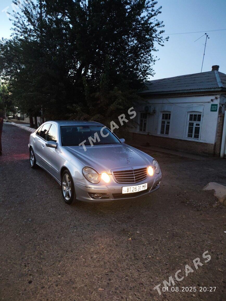 Mercedes-Benz E320 2003 - 130 000 TMT - Байрамали - img 4