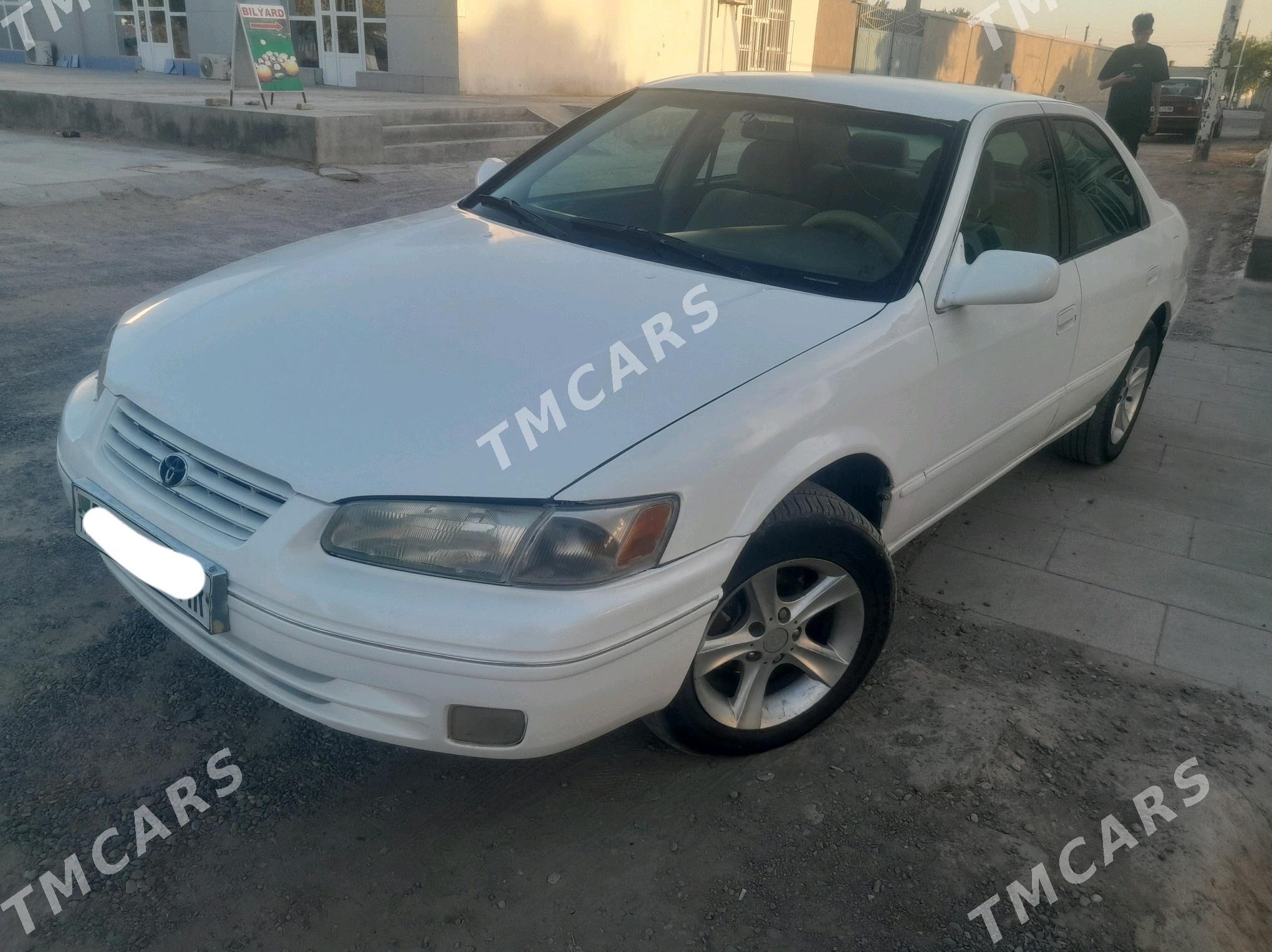 Toyota Camry 1998 - 115 000 TMT - Байрамали - img 3