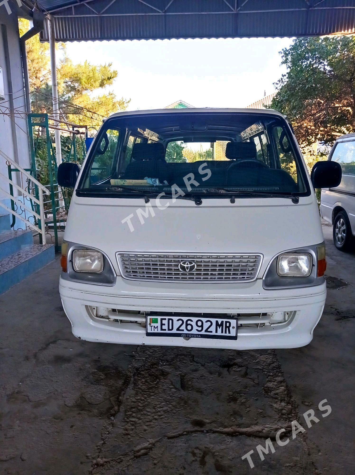 Toyota Hiace 2004 - 120 000 TMT - Туркменгала - img 4