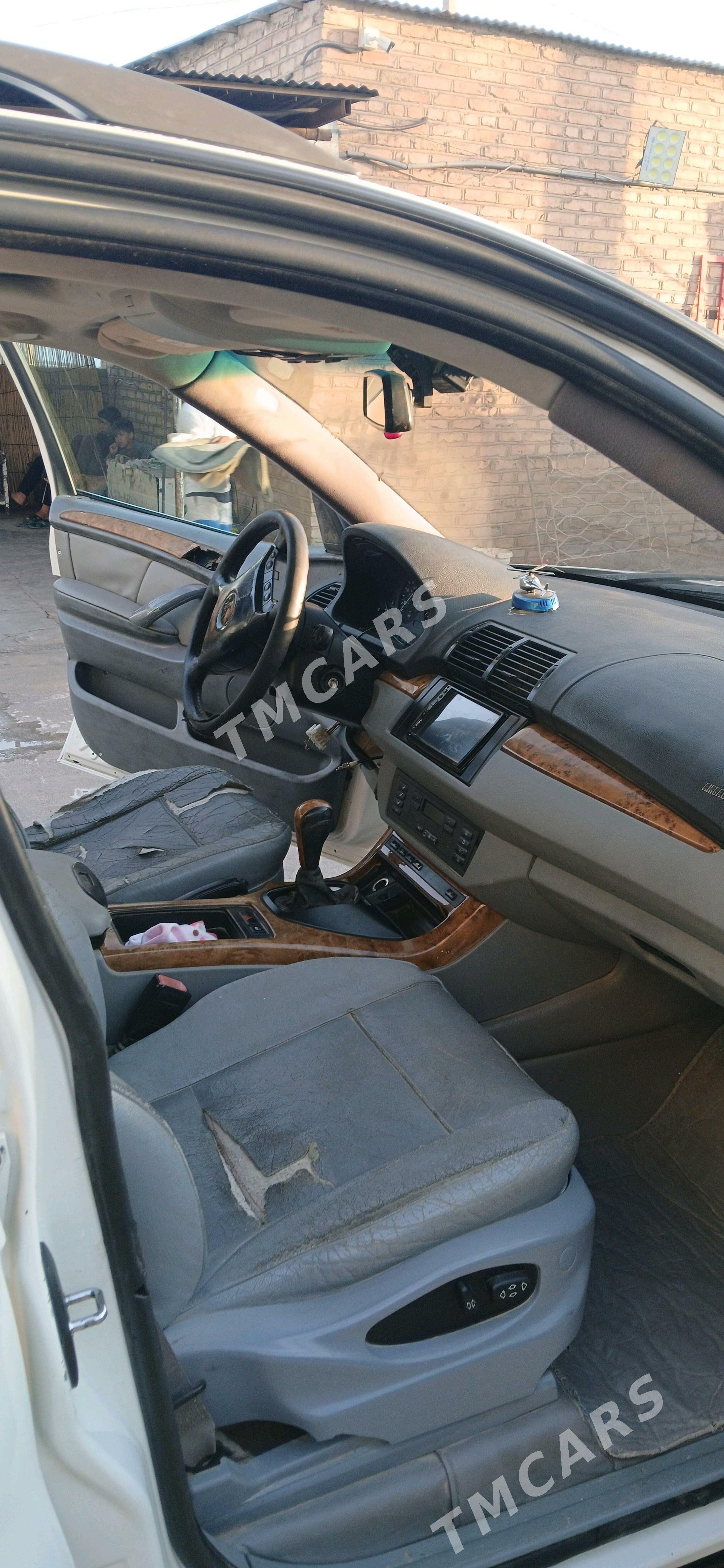 BMW X5 2001 - 60 000 TMT - Sarahs - img 4