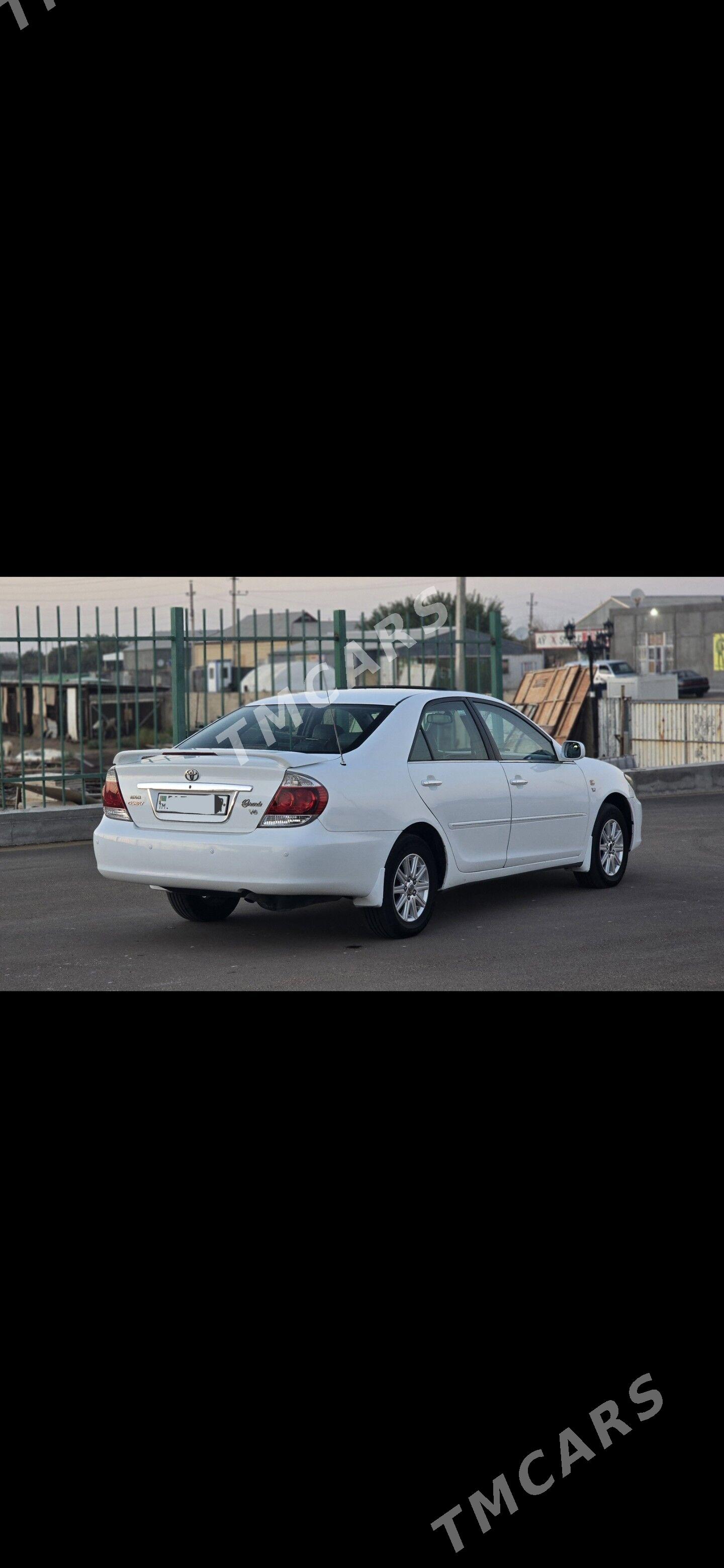 Toyota Camry 2005 - 206 000 TMT - Мары - img 4