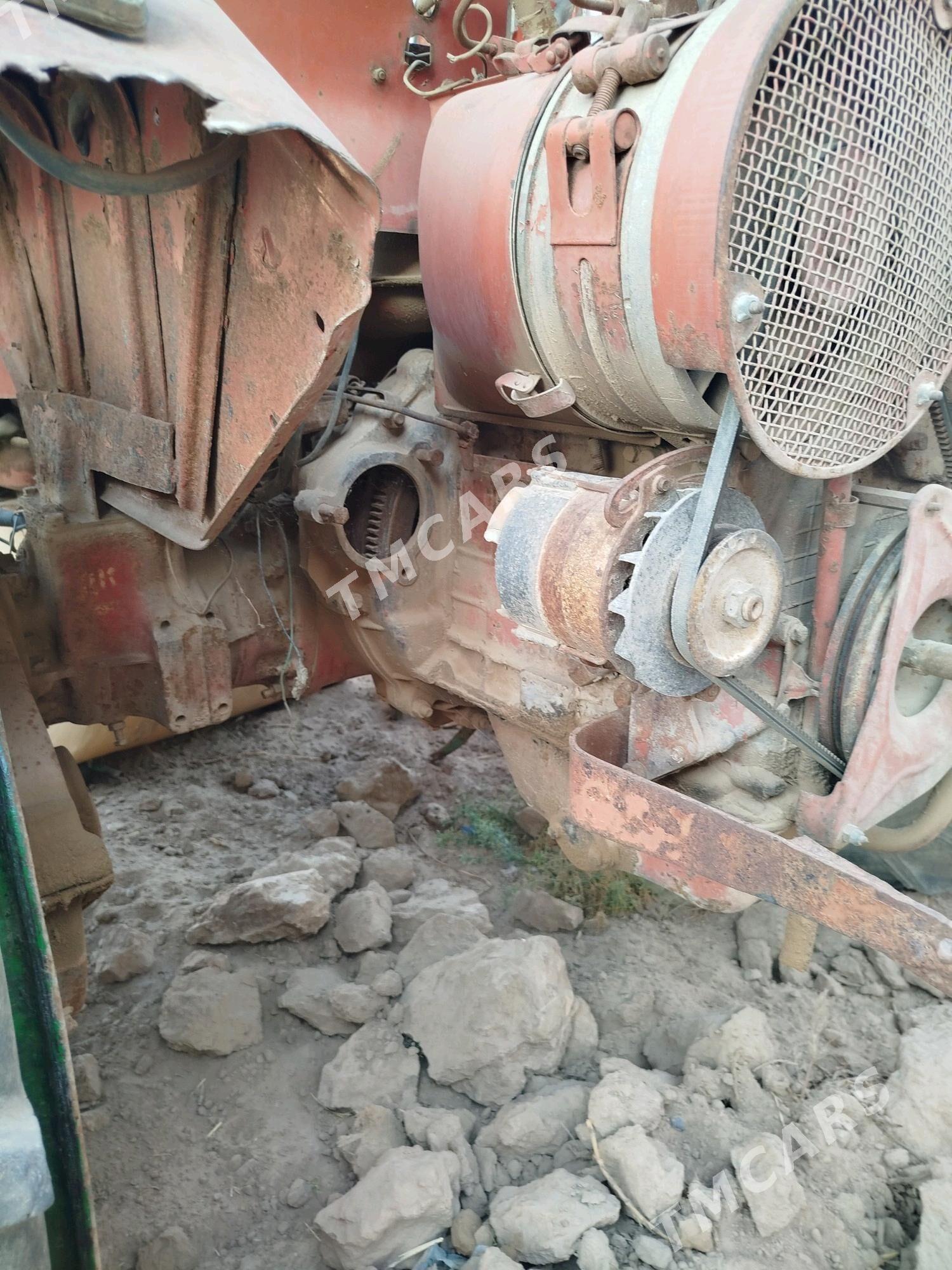 MTZ T-28 1984 - 10 000 TMT - Tejen - img 7