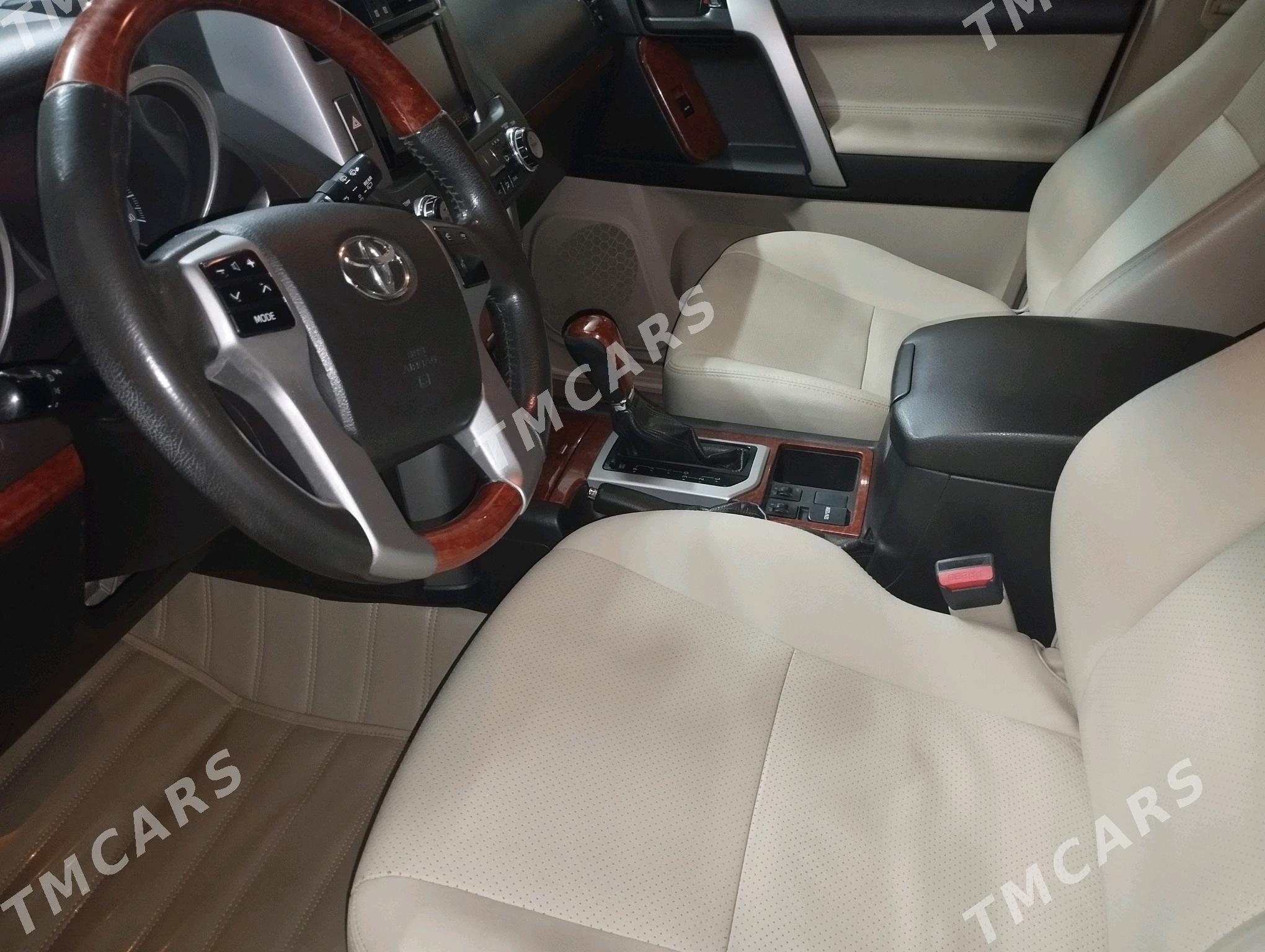 Toyota Land Cruiser Prado 2013 - 525 000 TMT - Türkmenabat - img 6