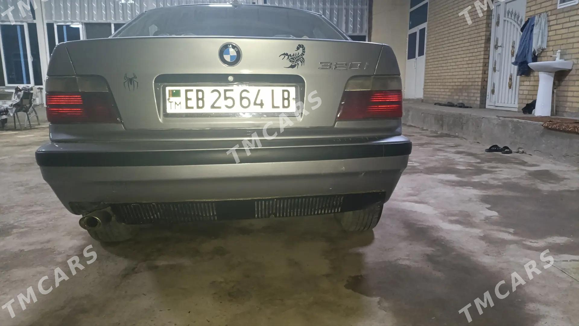 BMW 320 1993 - 42 000 TMT - Çärjew - img 2