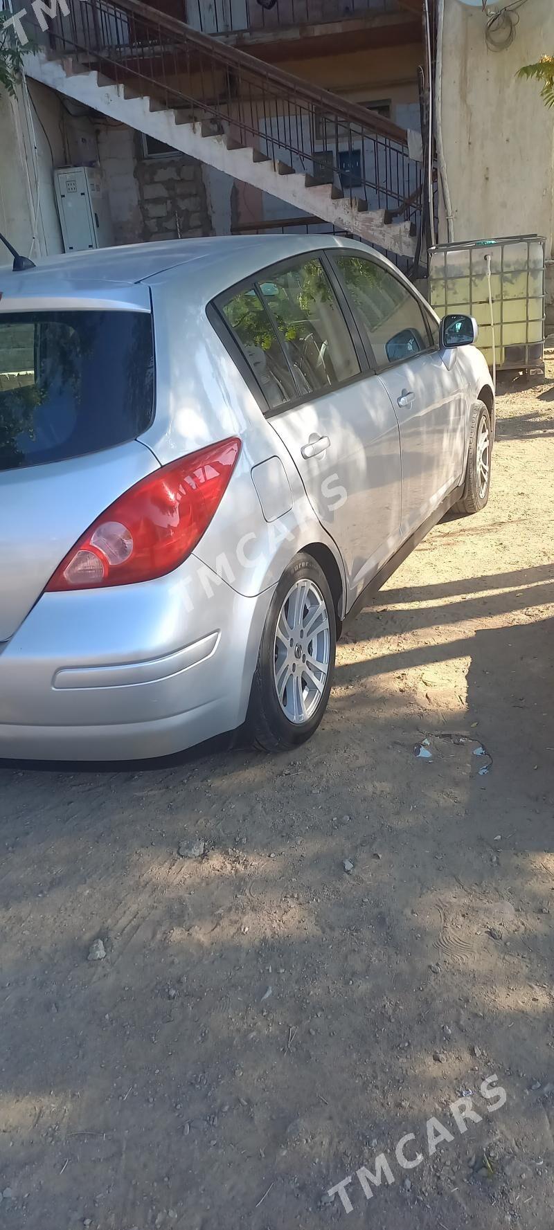 Nissan Versa 2010 - 95 000 TMT - Туркменбаши - img 4