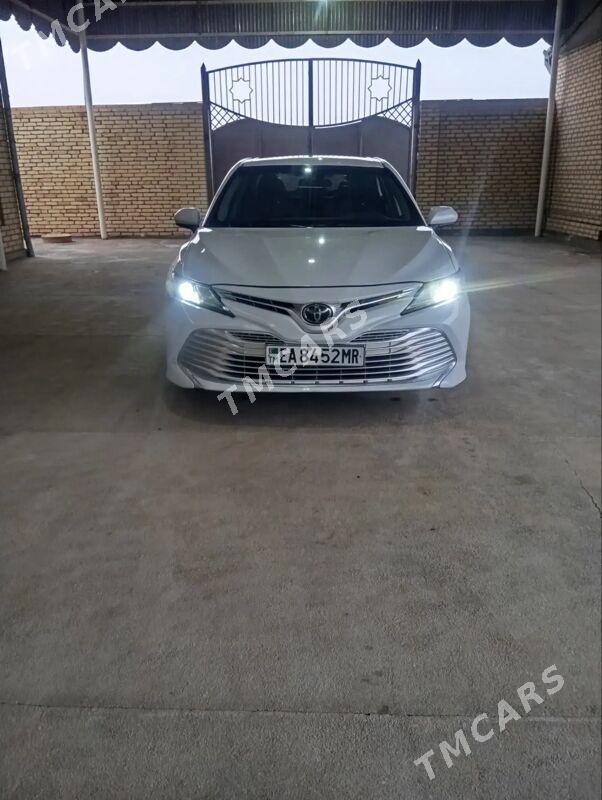 Toyota Camry 2020 - 295 000 TMT - Мары - img 5