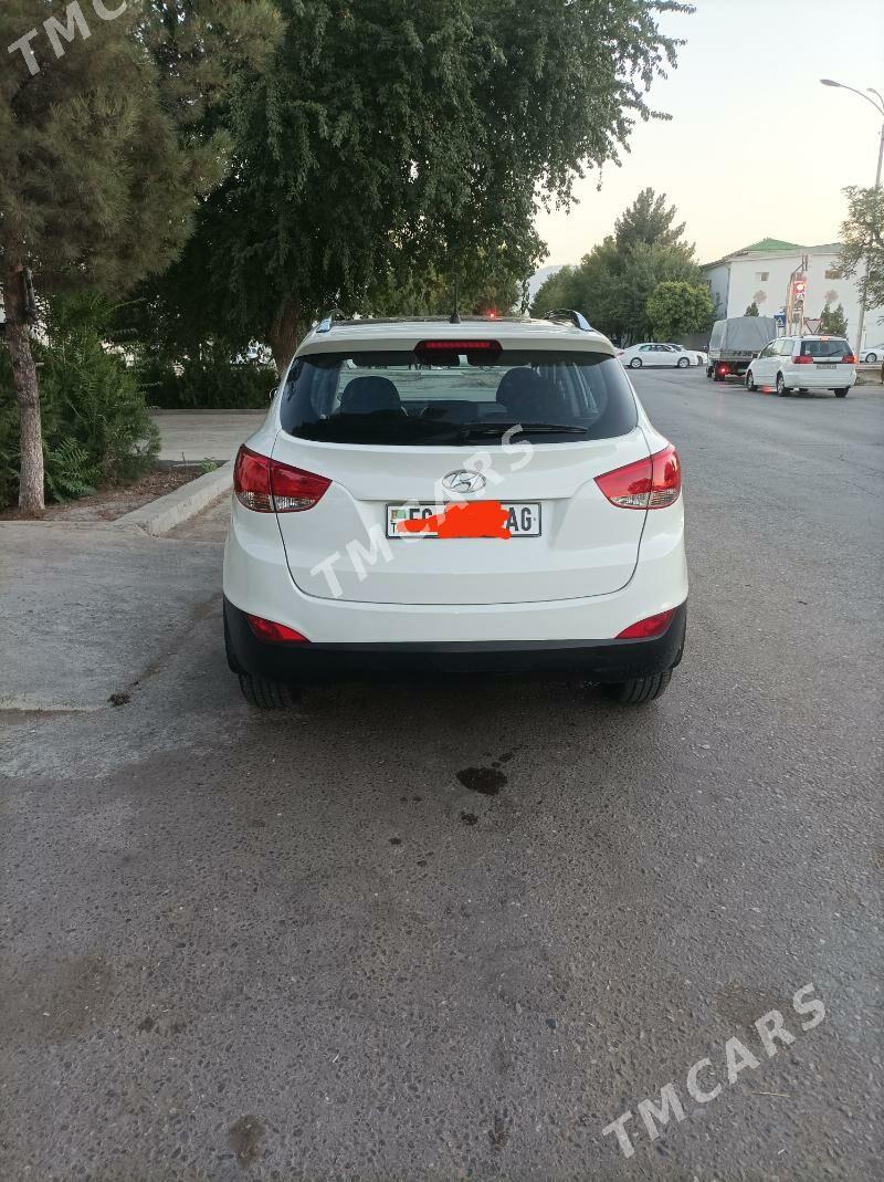 Hyundai IX35 2011 - 175 000 TMT - 4 мкр - img 3