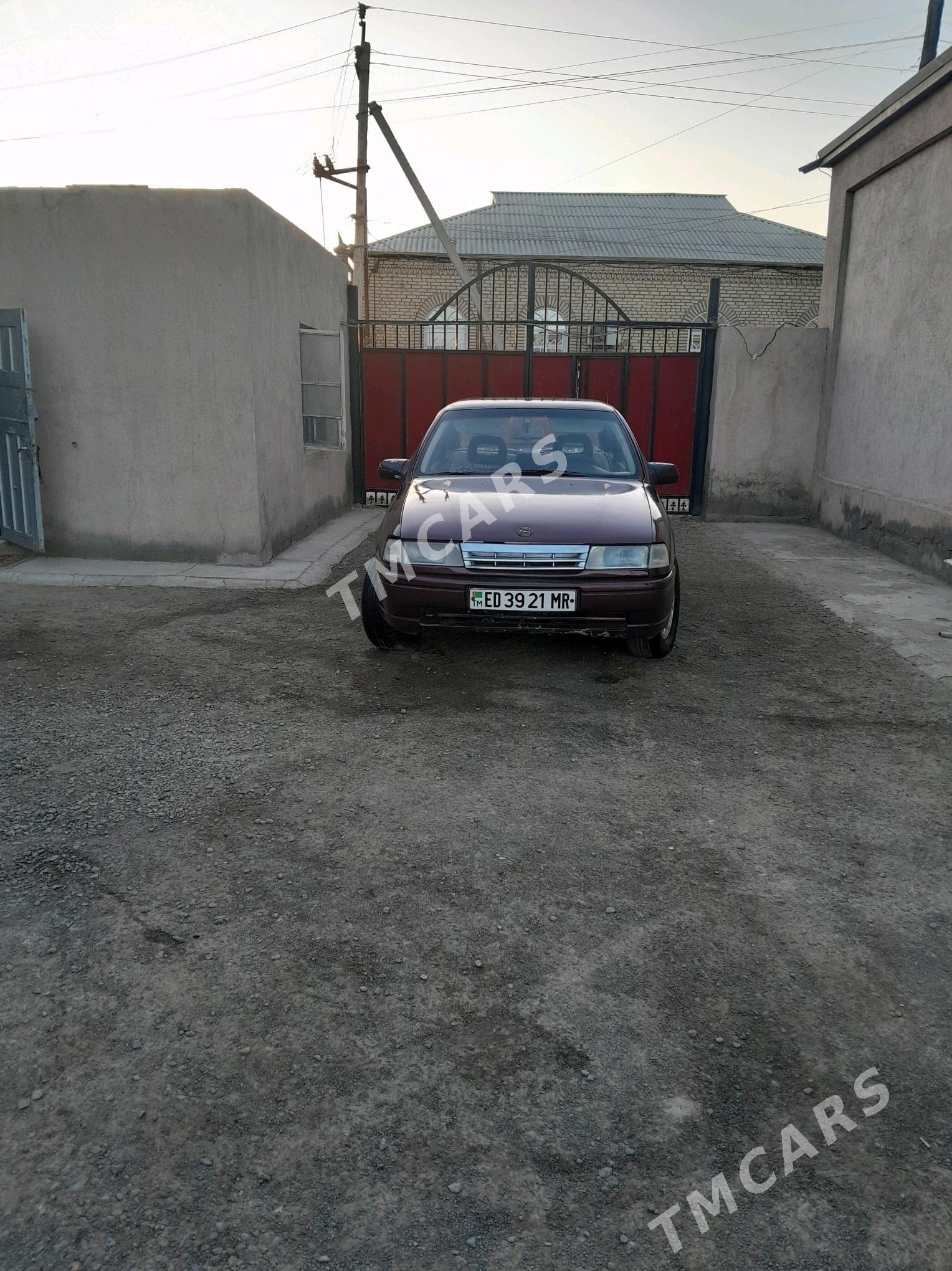 Opel Vectra 1990 - 20 000 TMT - Wekilbazar - img 3