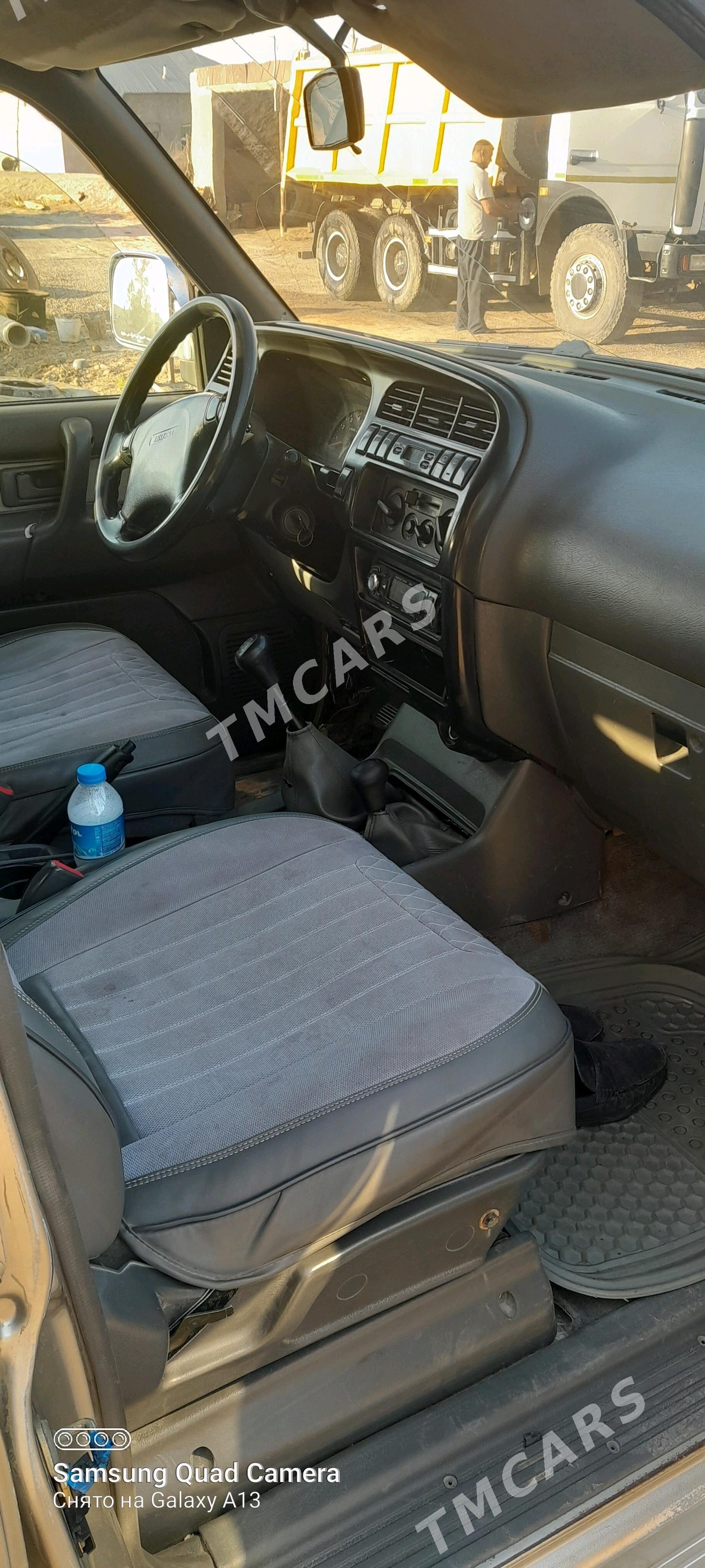 Toyota 4Runner 2002 - 85 000 TMT - Baýramaly - img 4