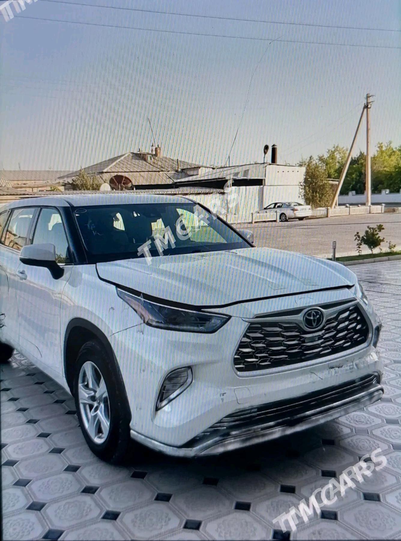 Toyota Highlander 2021 - 500 000 TMT - Мары - img 8