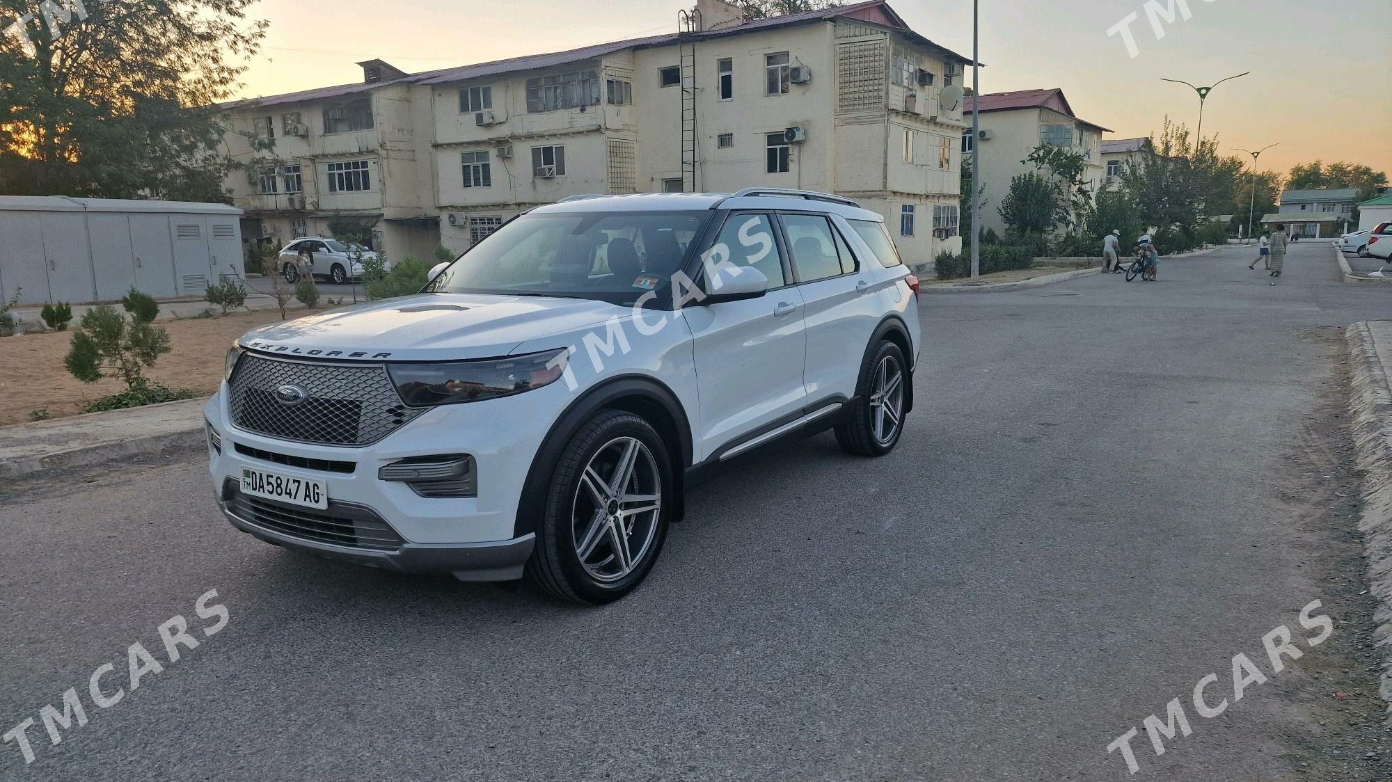 Ford Explorer 2020 - 335 000 TMT - Ашхабад - img 4