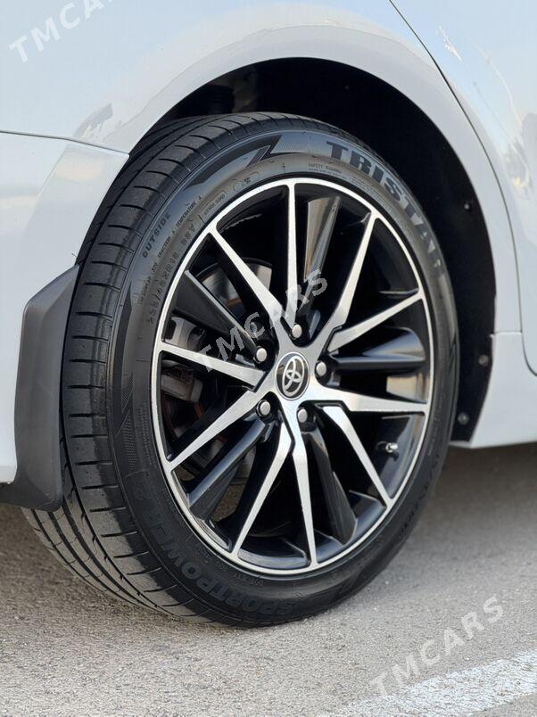 Toyota Camry 2022 - 335 000 TMT - Balkanabat - img 8