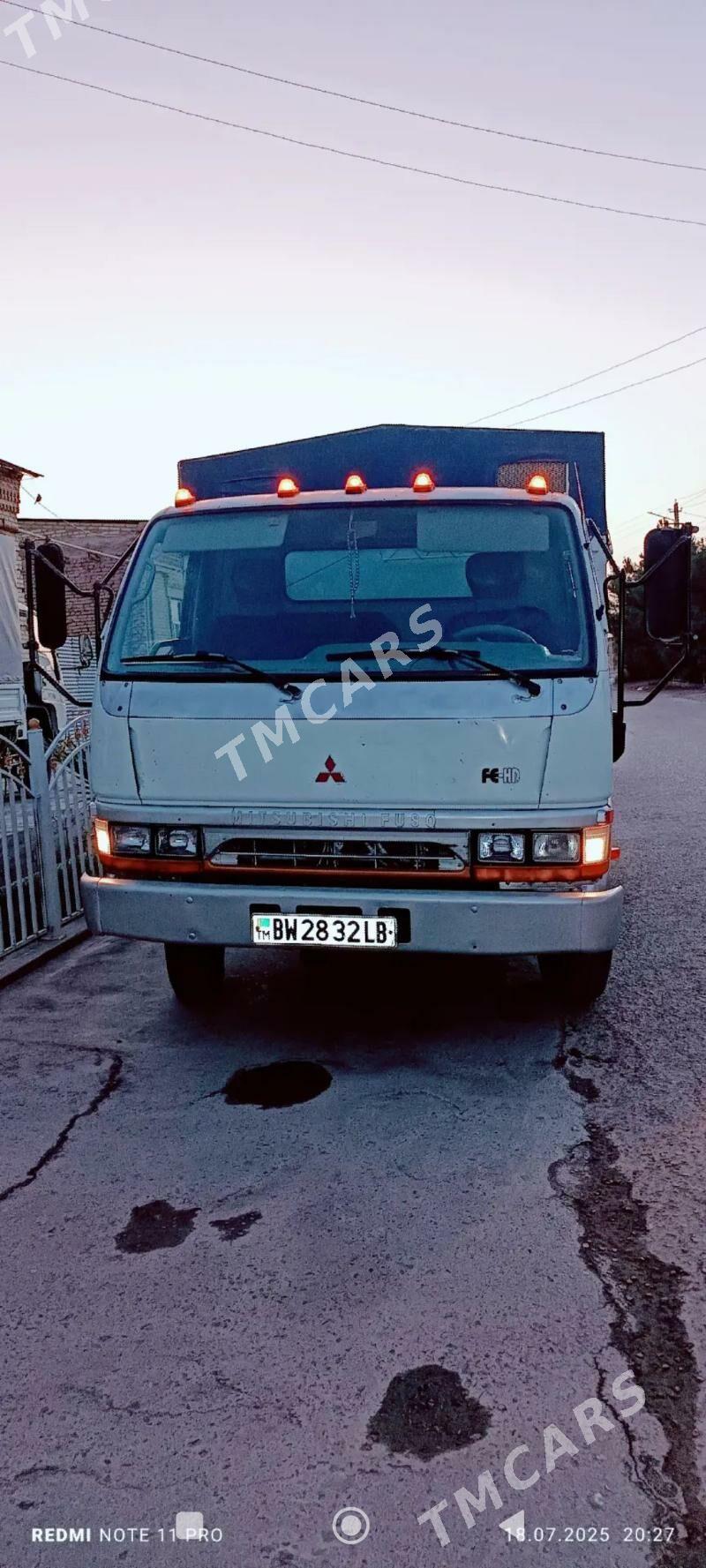 Mitsubishi Canter 2002 - 175 000 TMT - Çärjew - img 2