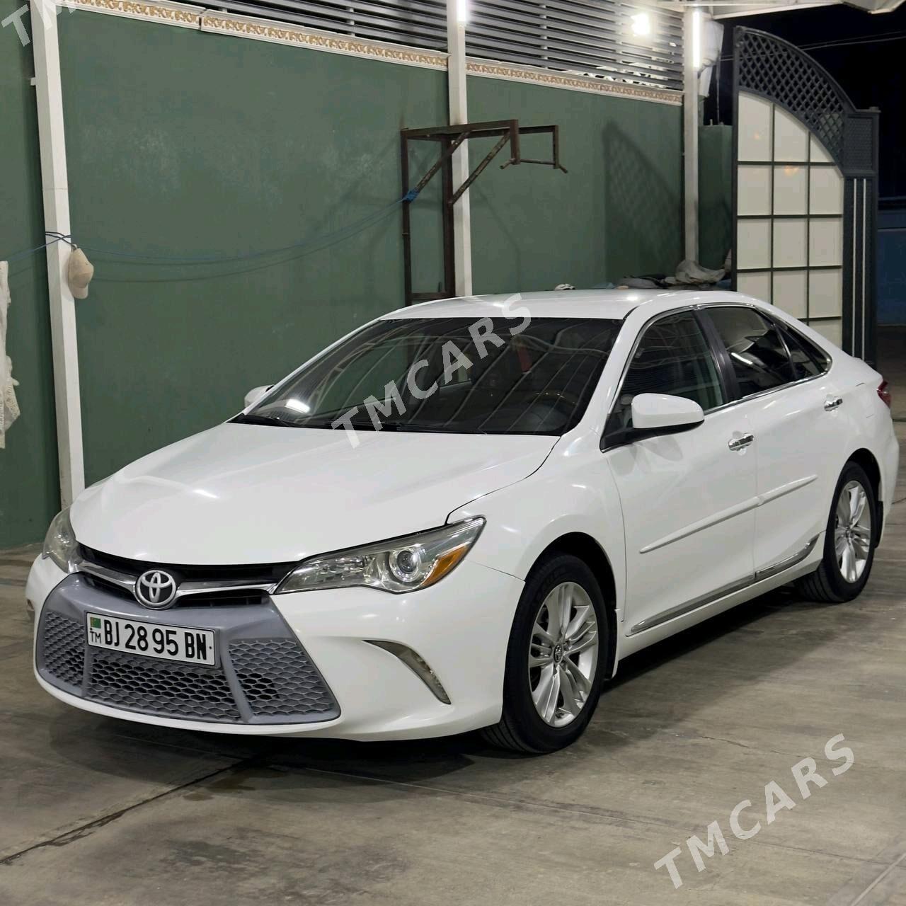 Toyota Camry 2017 - 240 000 TMT - Gyzylarbat - img 3