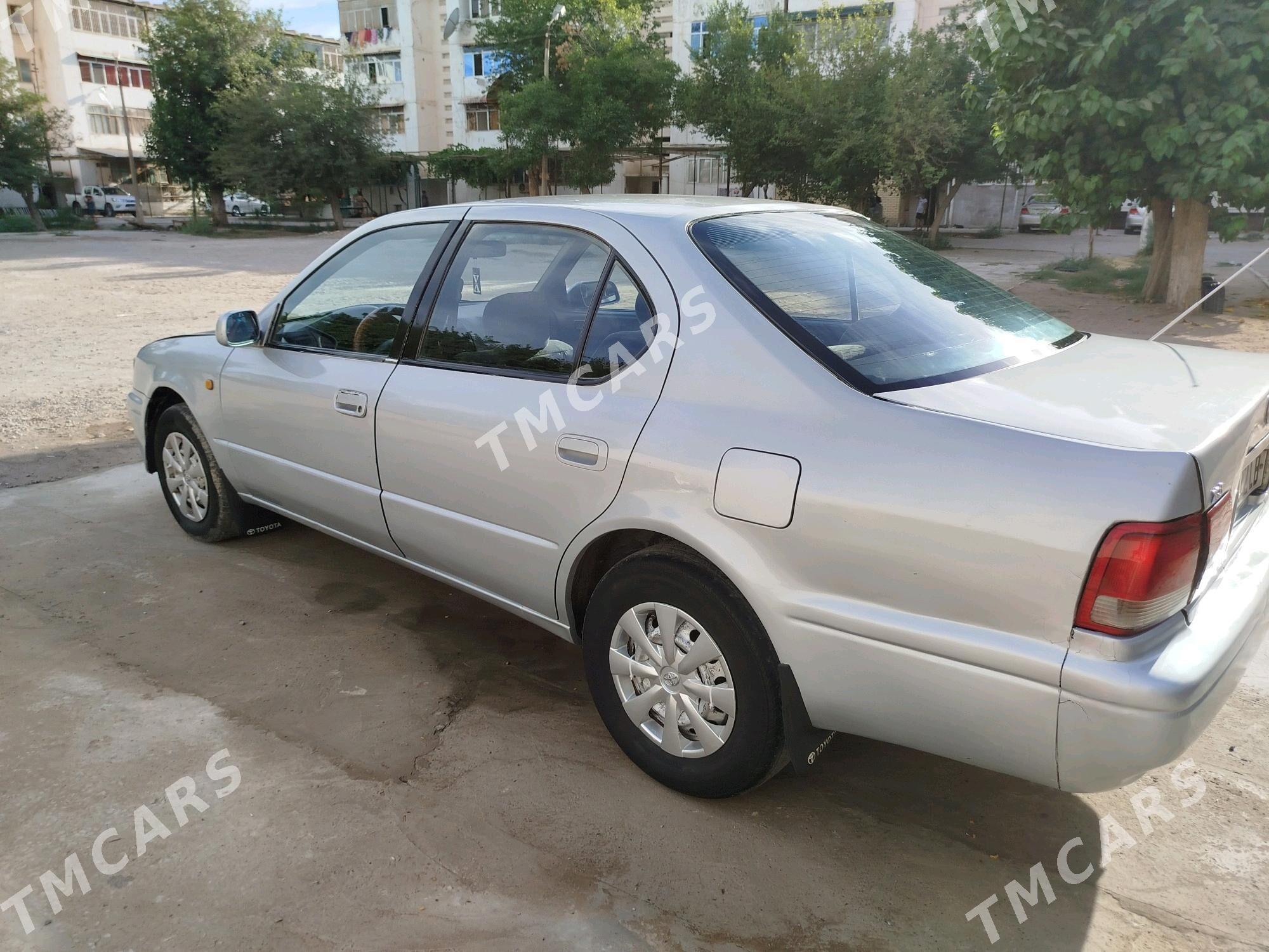 Toyota Vista 1994 - 52 000 TMT - Türkmenabat - img 6