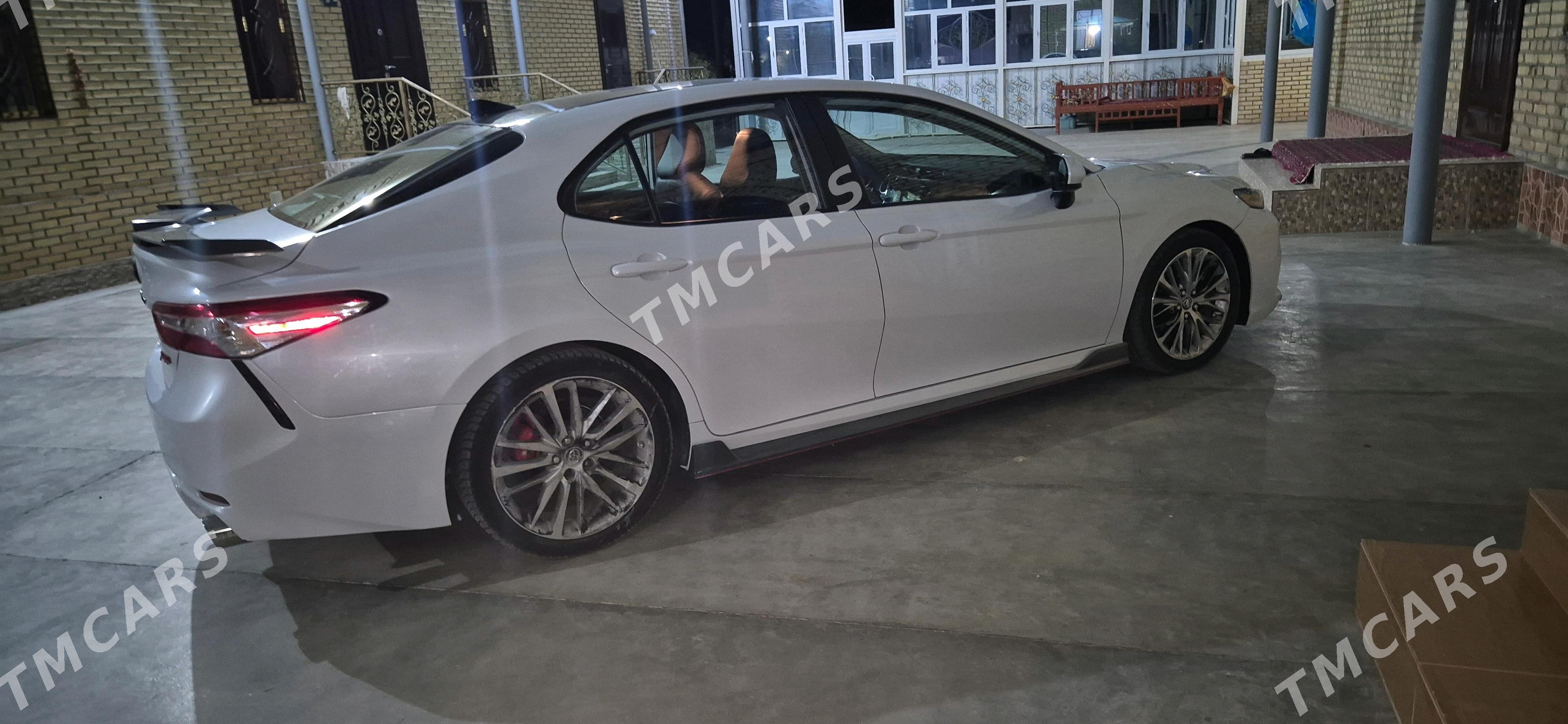 Toyota Camry 2020 - 360 000 TMT - Мары - img 3