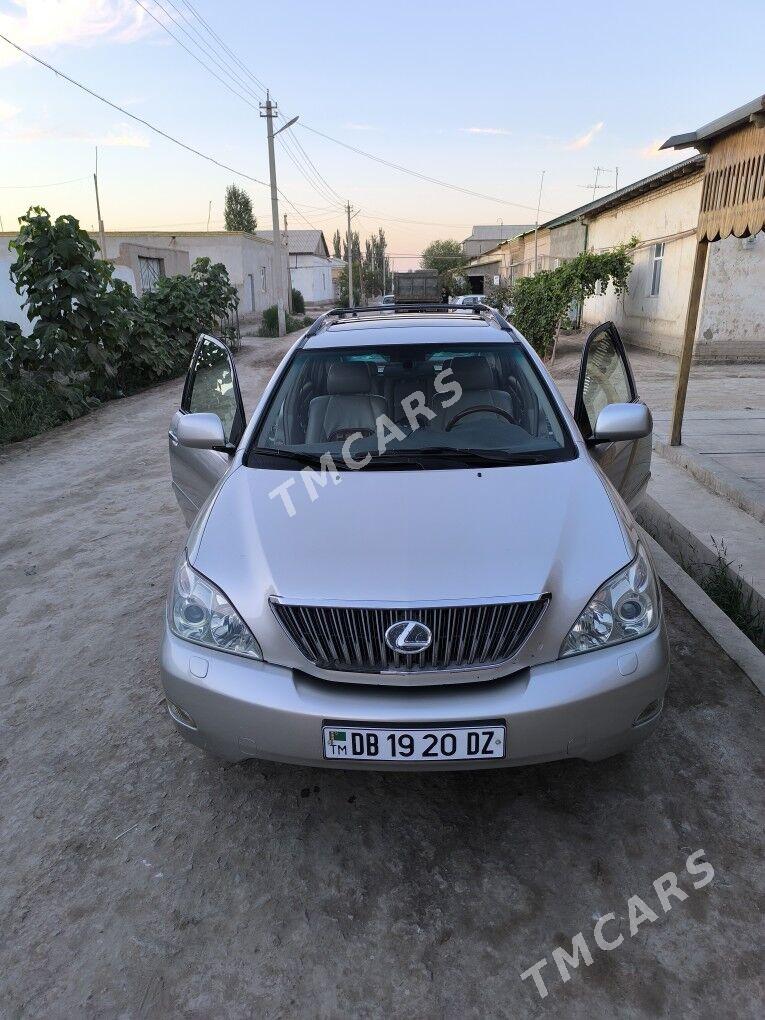 Lexus RX 330 2004 - 250 000 TMT - Гурбансолтан Едже - img 2