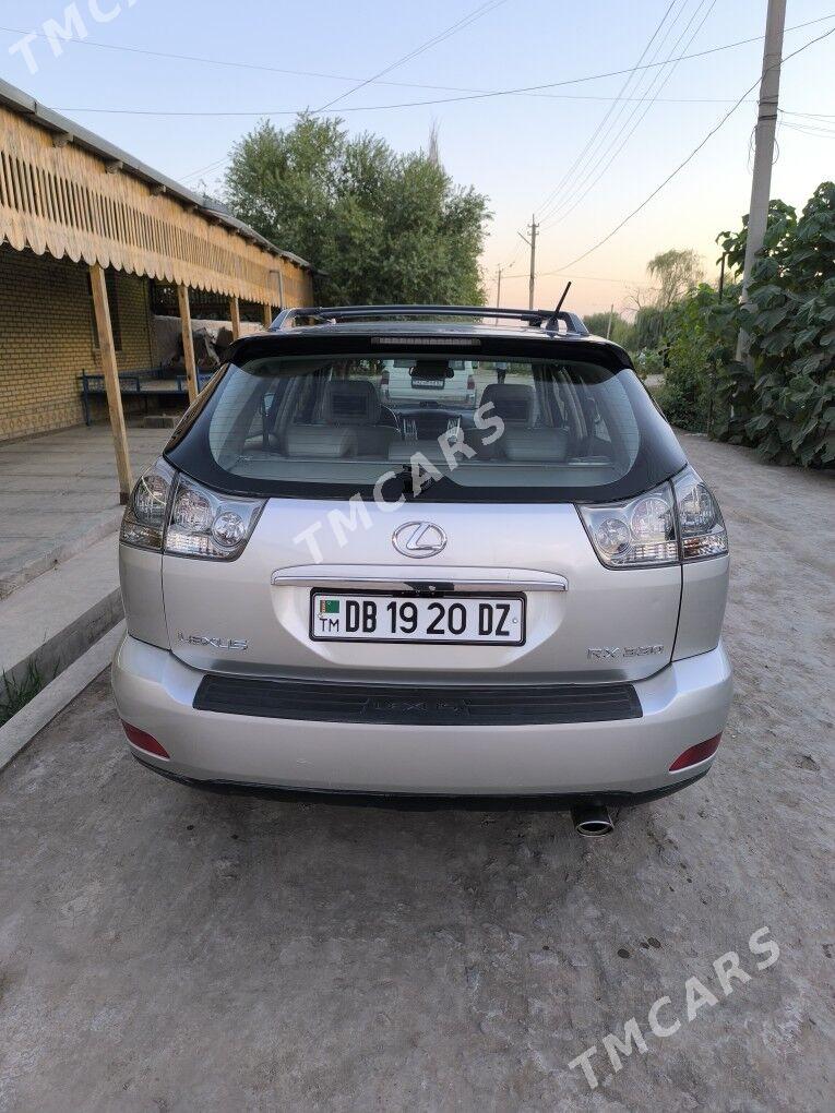 Lexus RX 330 2004 - 250 000 TMT - Гурбансолтан Едже - img 3