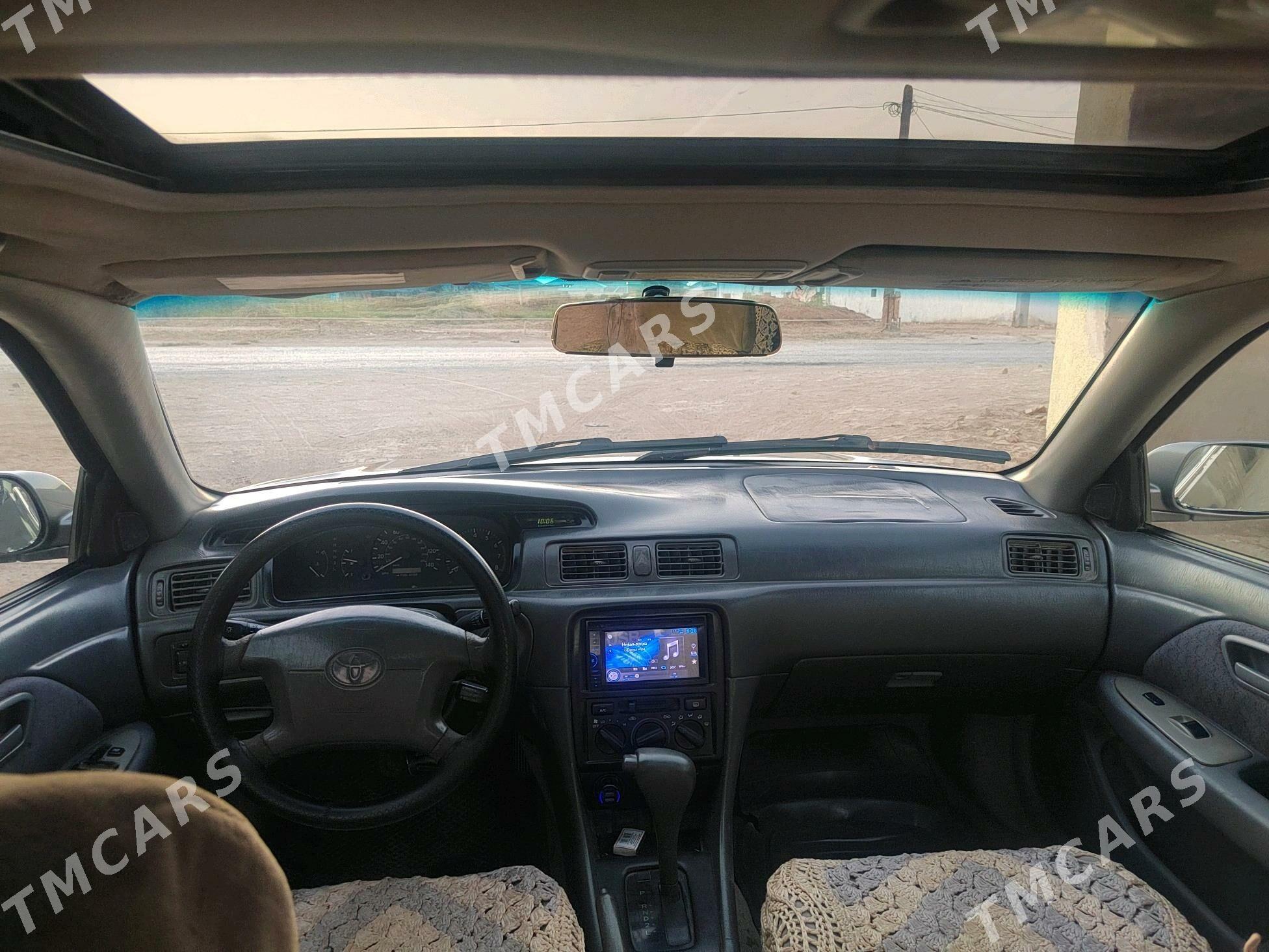 Toyota Camry 1999 - 115 000 TMT - Туркменгала - img 8