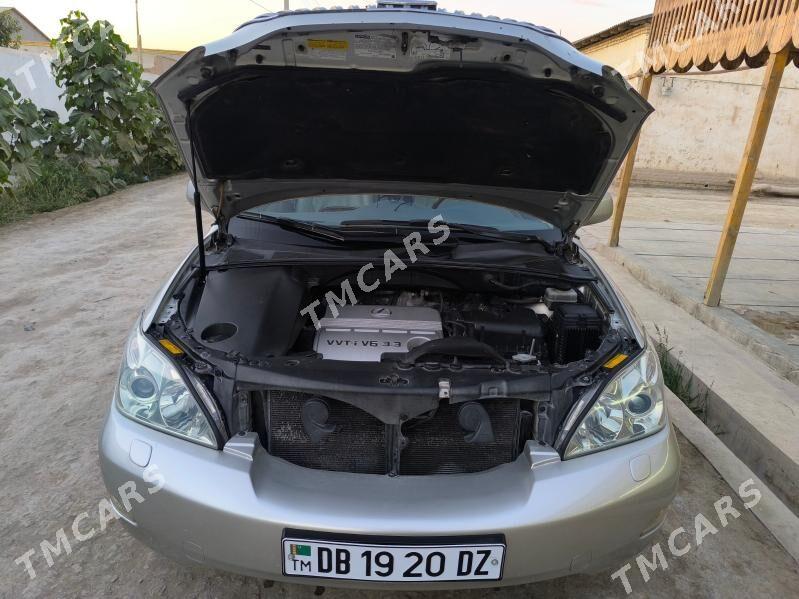 Lexus RX 330 2004 - 250 000 TMT - Гурбансолтан Едже - img 5