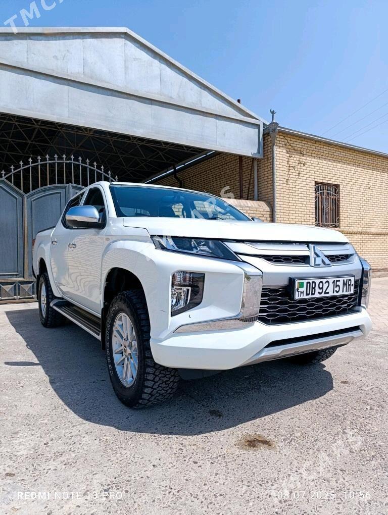 Mitsubishi L200 2020 - 330 000 TMT - Baýramaly - img 1