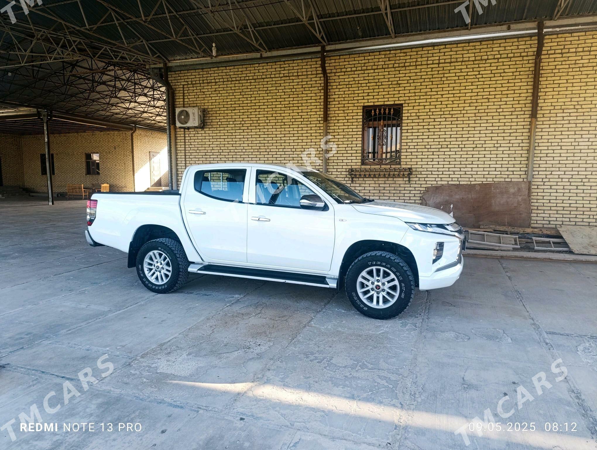Mitsubishi L200 2020 - 330 000 TMT - Baýramaly - img 6