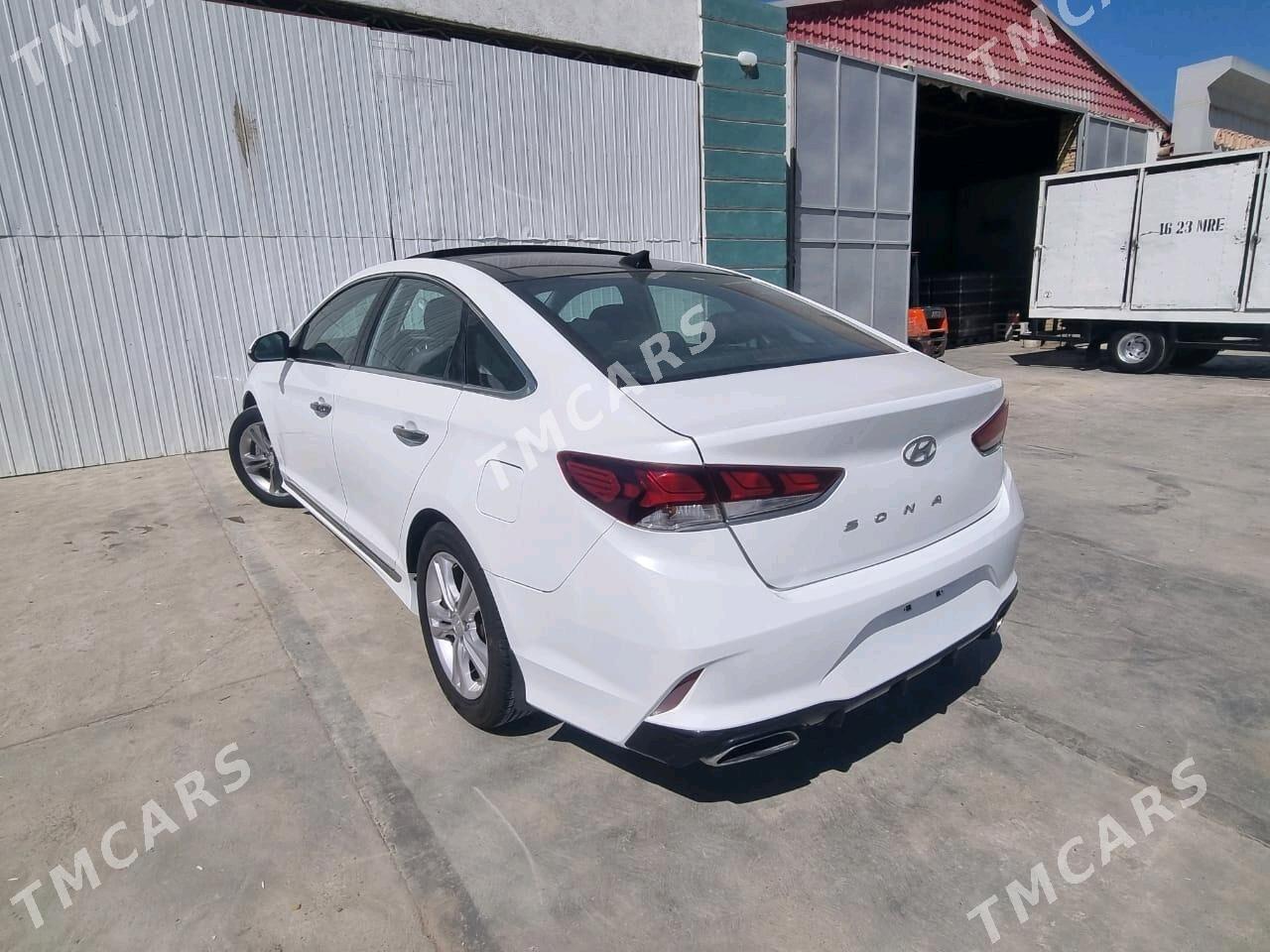 Hyundai Sonata 2018 - 220 000 TMT - Ýolöten - img 3