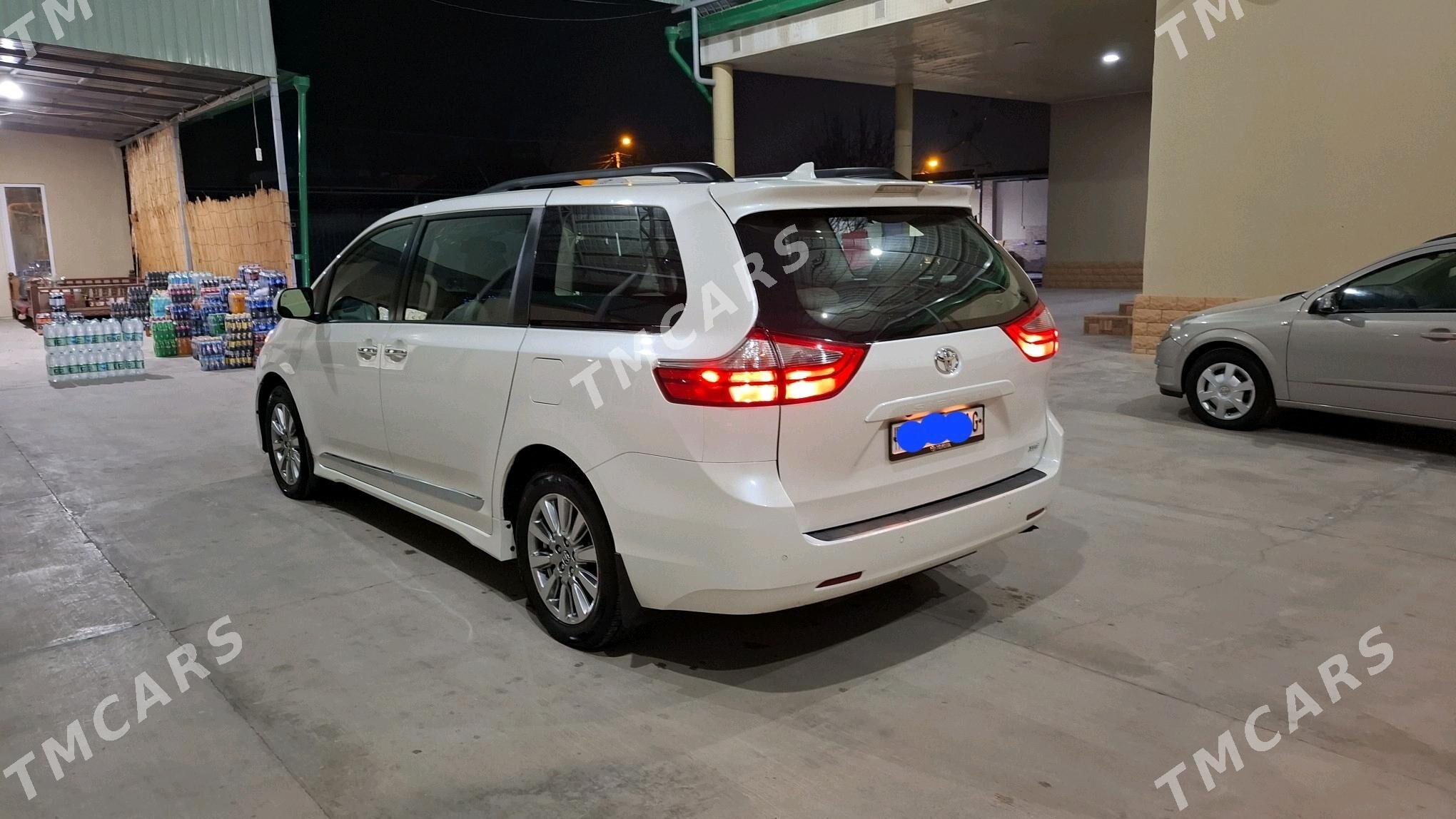 Toyota Sienna 2019 - 500 000 TMT - Ашхабад - img 4