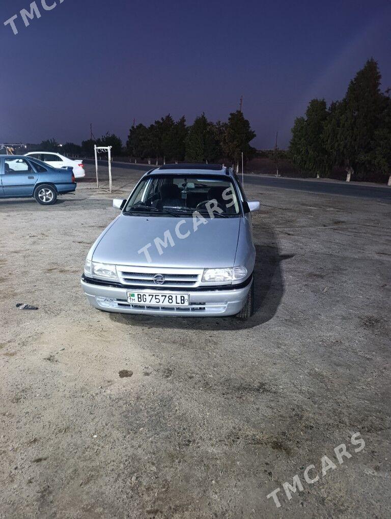 Opel Astra 1991 - 45 000 TMT - Çärjew - img 4