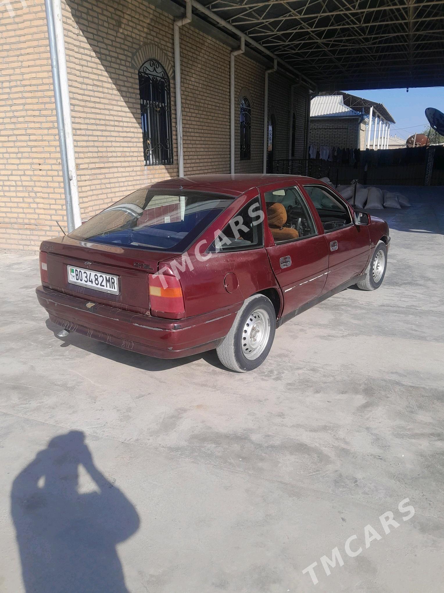 Opel Vectra 1990 - 24 000 TMT - Wekilbazar - img 7