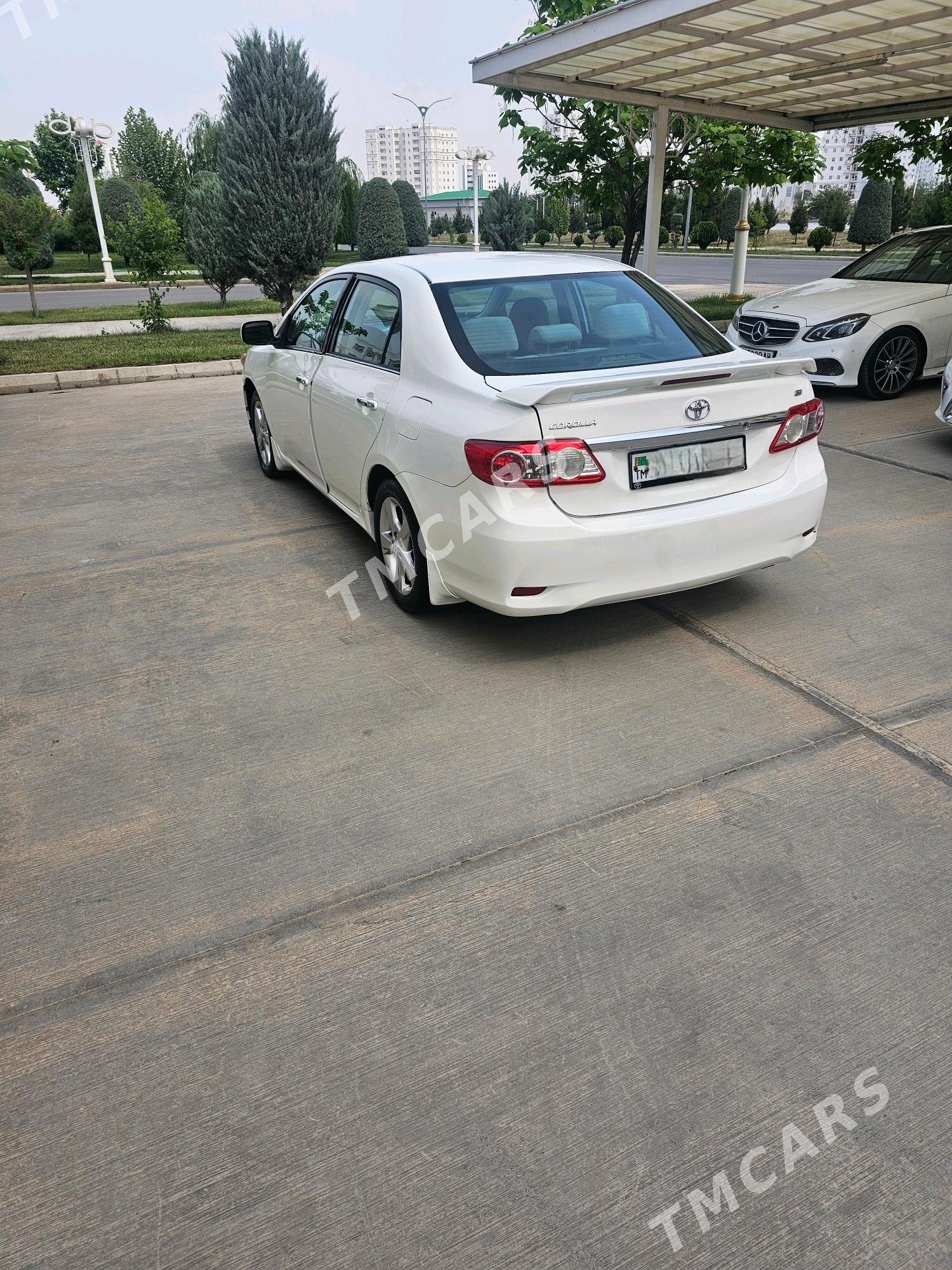 Toyota Corolla 2011 - 157 000 TMT - Ашхабад - img 2